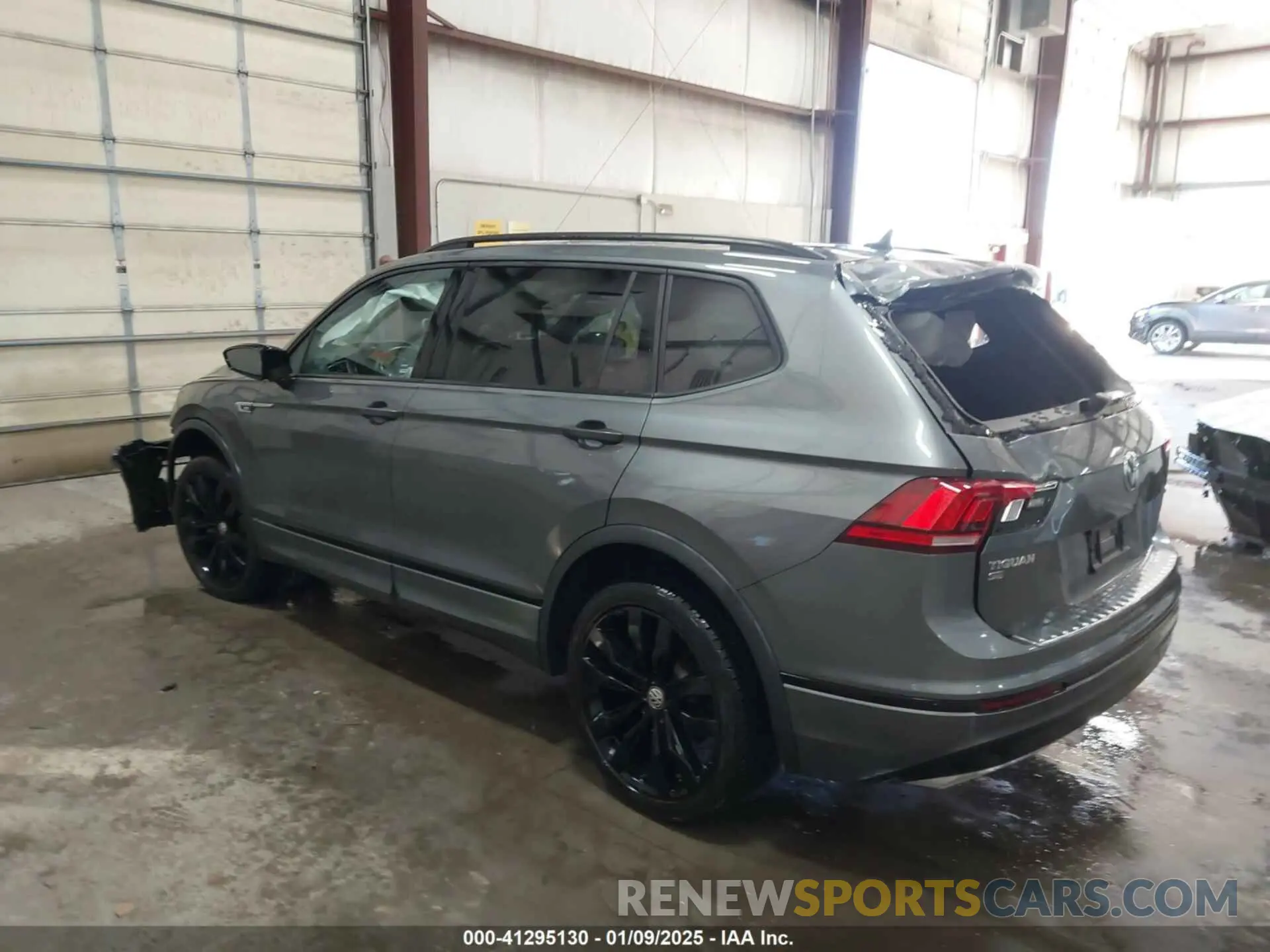 3 Фотография поврежденного автомобиля 3VV2B7AX7MM126075 VOLKSWAGEN TIGUAN 2021