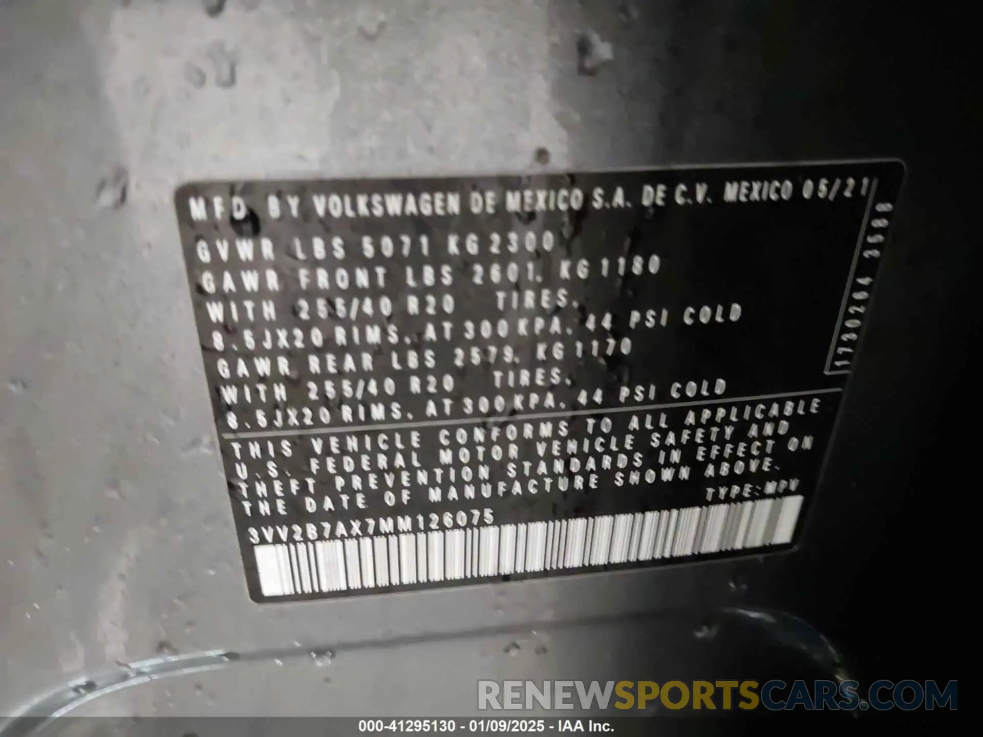 9 Фотография поврежденного автомобиля 3VV2B7AX7MM126075 VOLKSWAGEN TIGUAN 2021