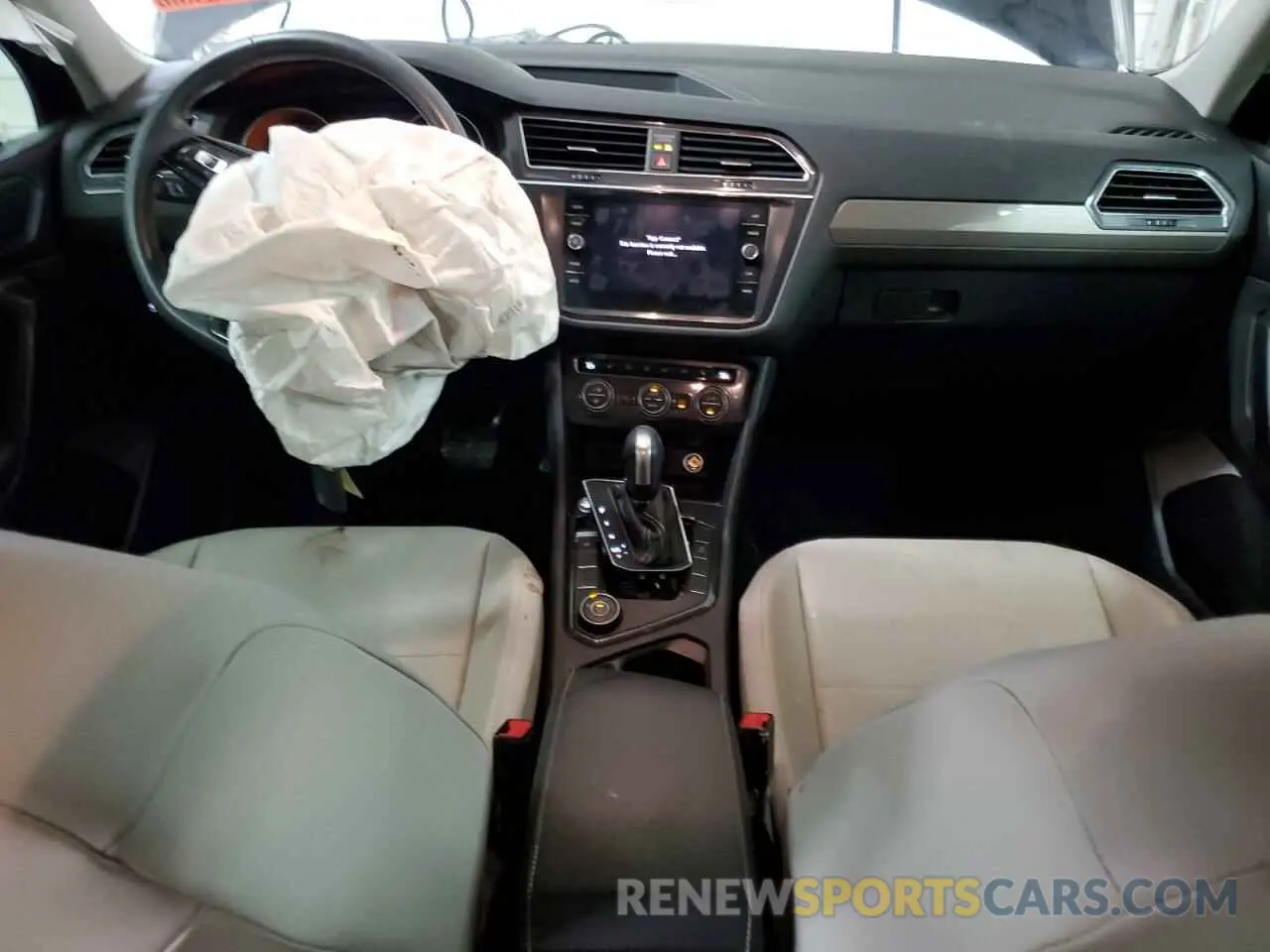 8 Фотография поврежденного автомобиля 3VV2B7AX9MM066042 VOLKSWAGEN TIGUAN 2021