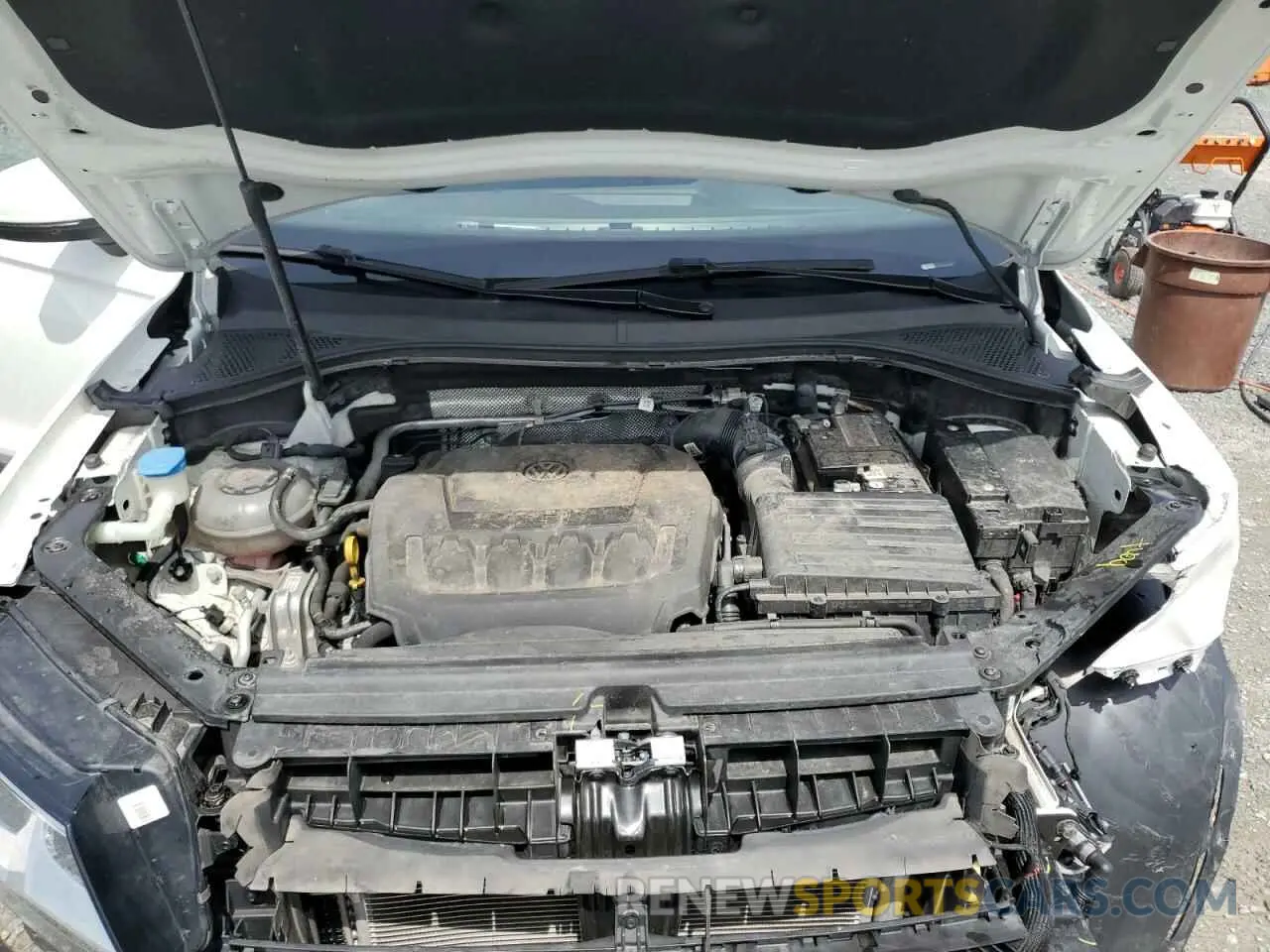 12 Photograph of a damaged car 3VV2B7AX9MM084945 VOLKSWAGEN TIGUAN 2021