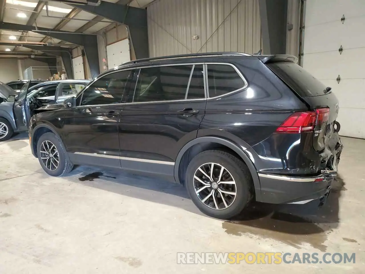2 Photograph of a damaged car 3VV2B7AXXMM071024 VOLKSWAGEN TIGUAN 2021