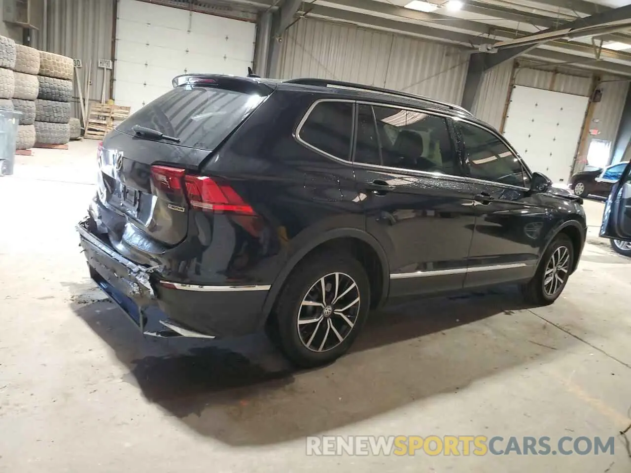 3 Photograph of a damaged car 3VV2B7AXXMM071024 VOLKSWAGEN TIGUAN 2021