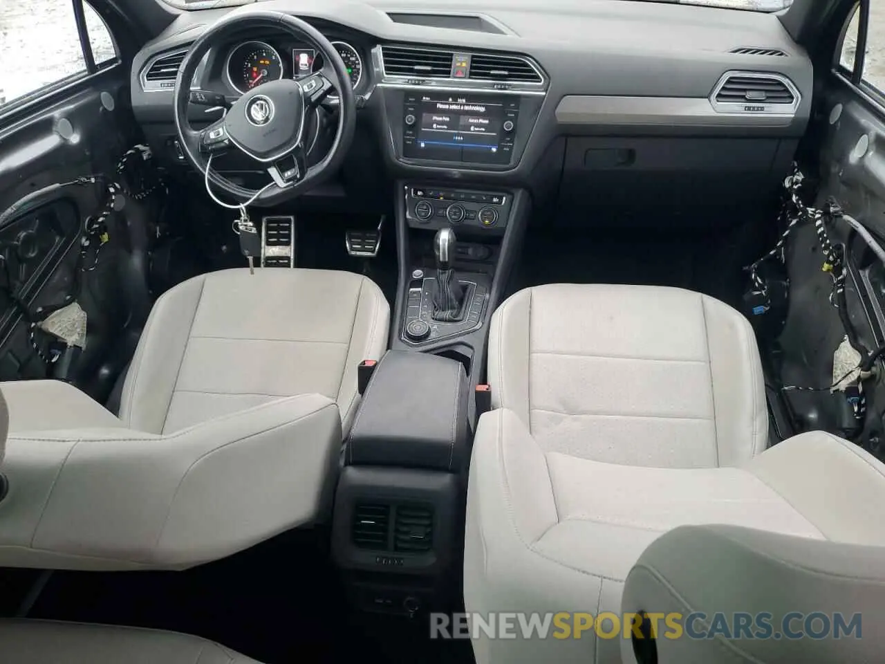 8 Фотография поврежденного автомобиля 3VV2B7AXXMM126460 VOLKSWAGEN TIGUAN 2021