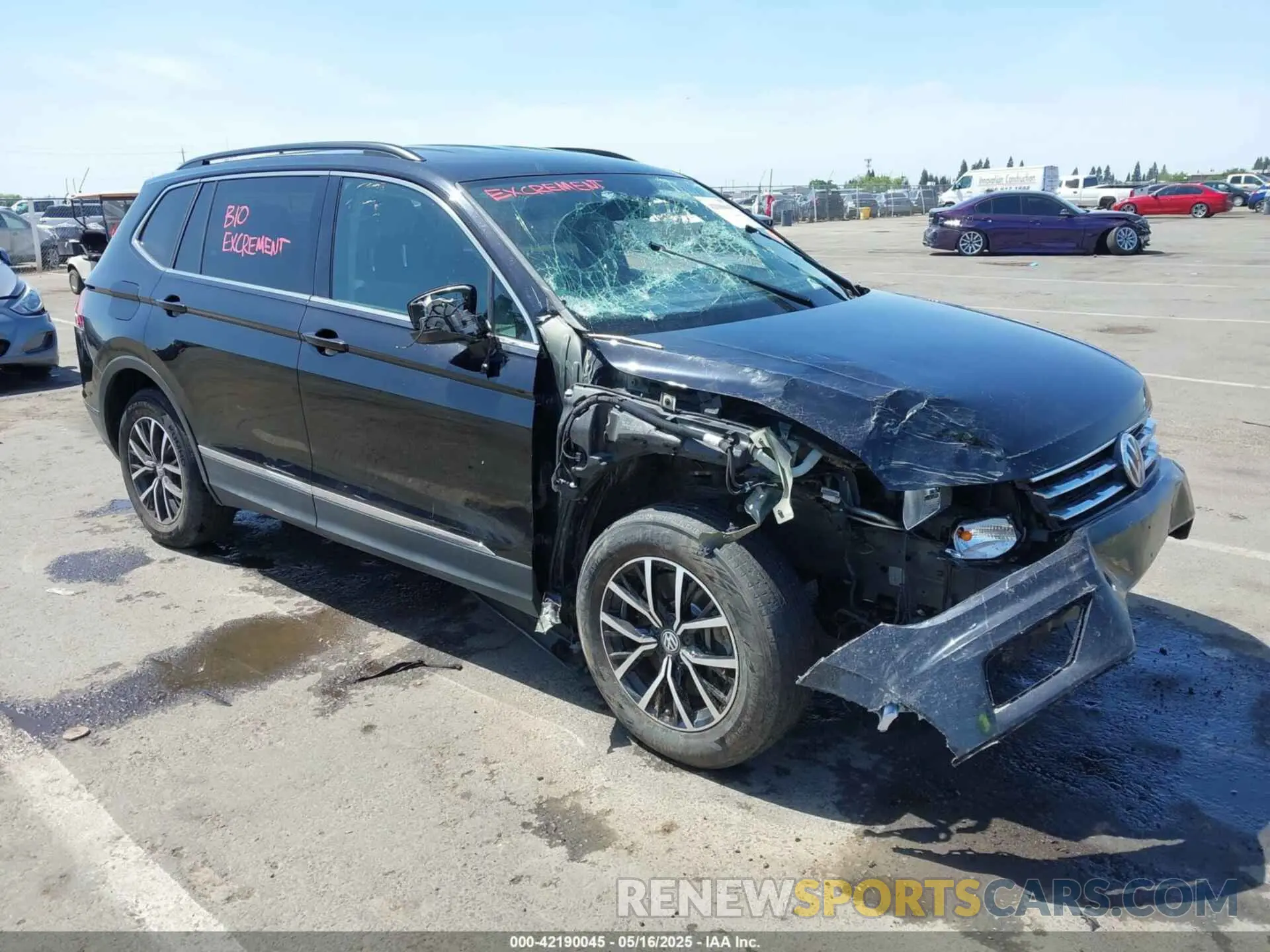 1 Photograph of a damaged car 3VV3B7AX1MM009970 VOLKSWAGEN TIGUAN 2021