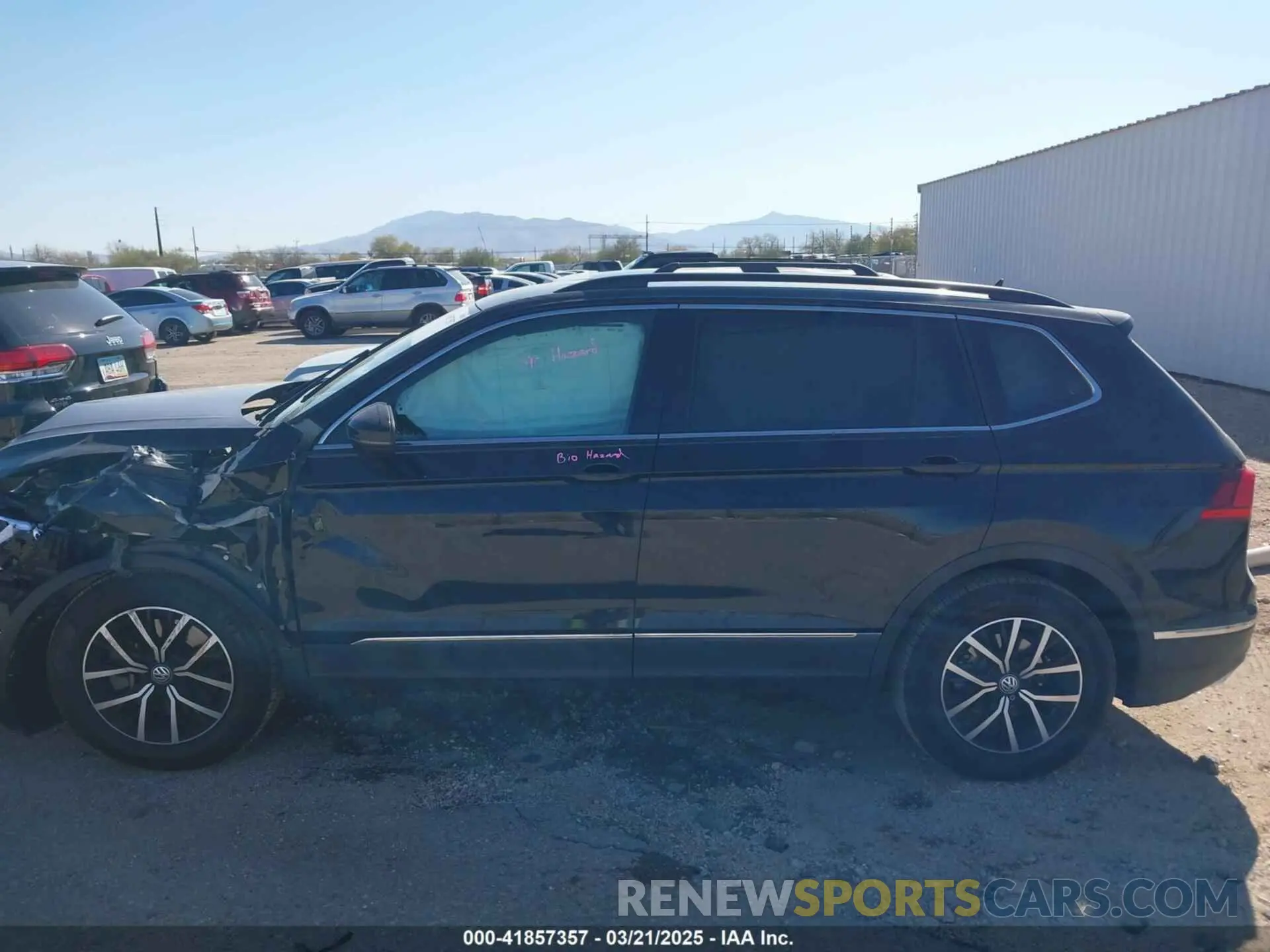 14 Photograph of a damaged car 3VV3B7AX2MM012280 VOLKSWAGEN TIGUAN 2021