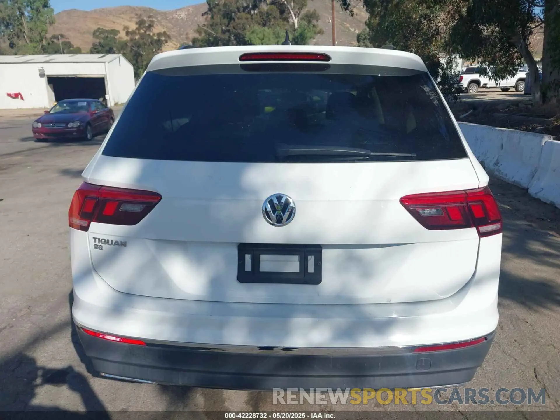 16 Фотография поврежденного автомобиля 3VV3B7AX3MM038340 VOLKSWAGEN TIGUAN 2021