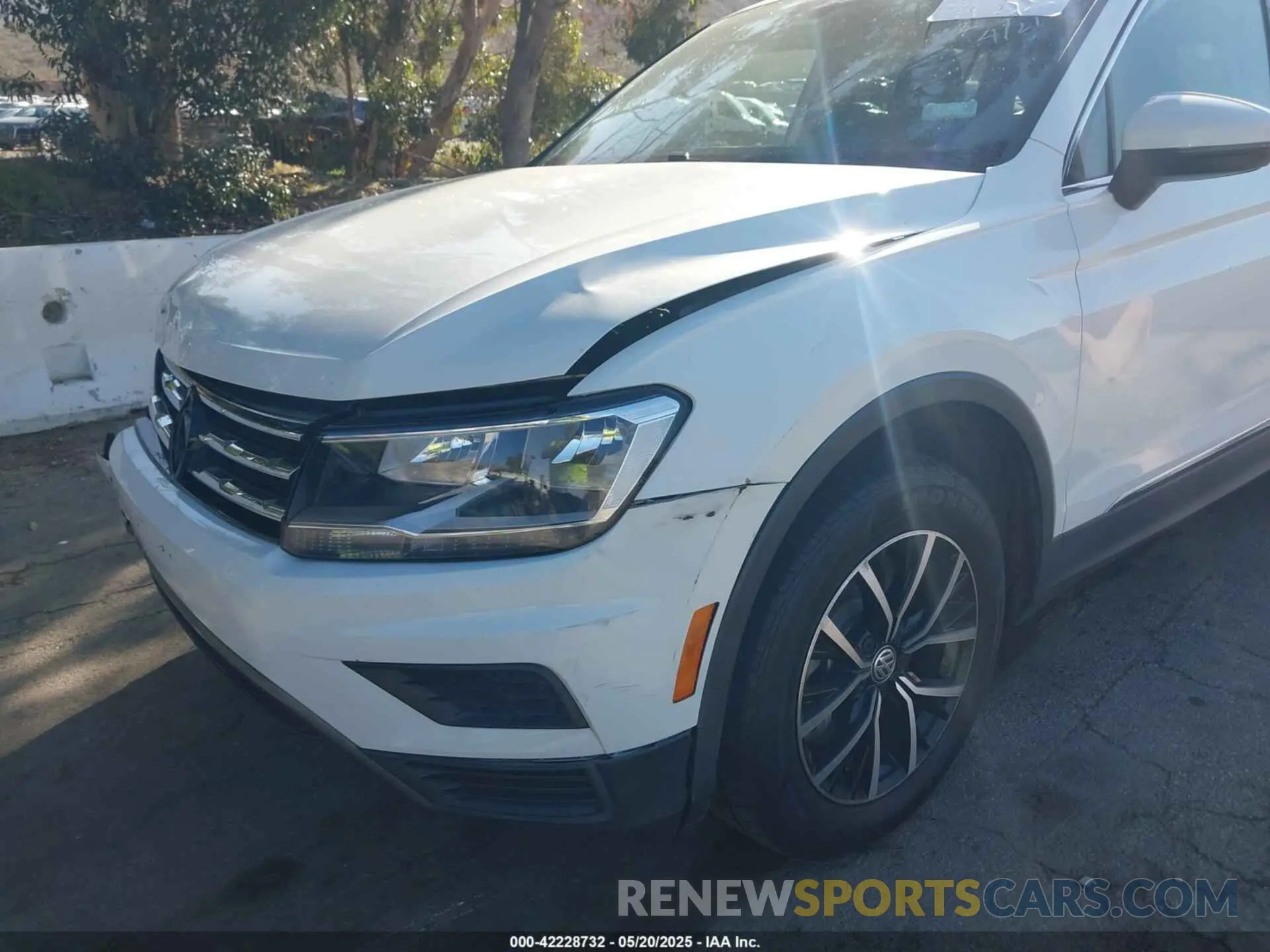 17 Фотография поврежденного автомобиля 3VV3B7AX3MM038340 VOLKSWAGEN TIGUAN 2021