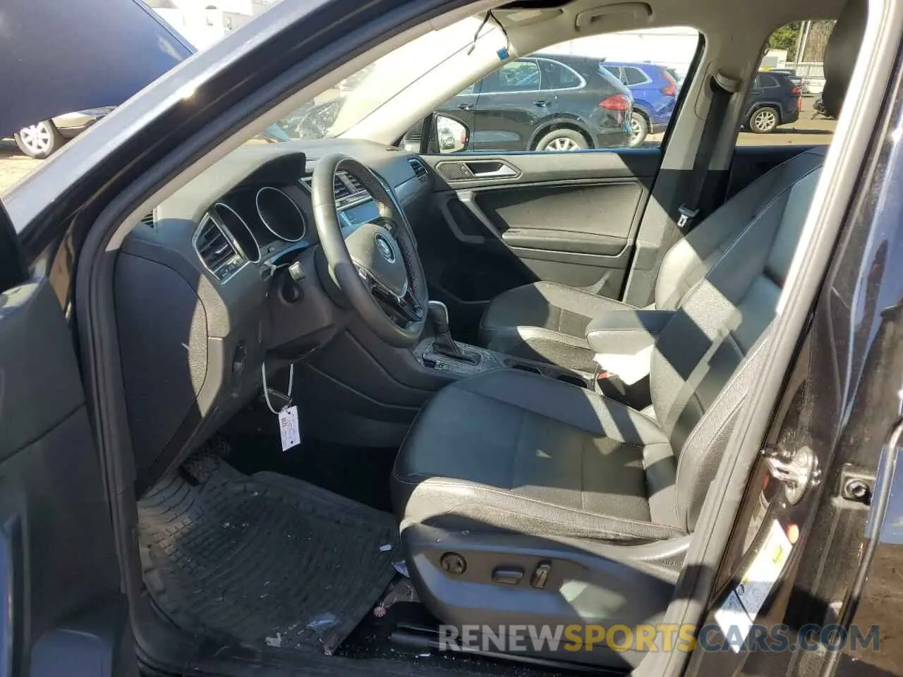 7 Photograph of a damaged car 3VV3B7AX3MM042775 VOLKSWAGEN TIGUAN 2021