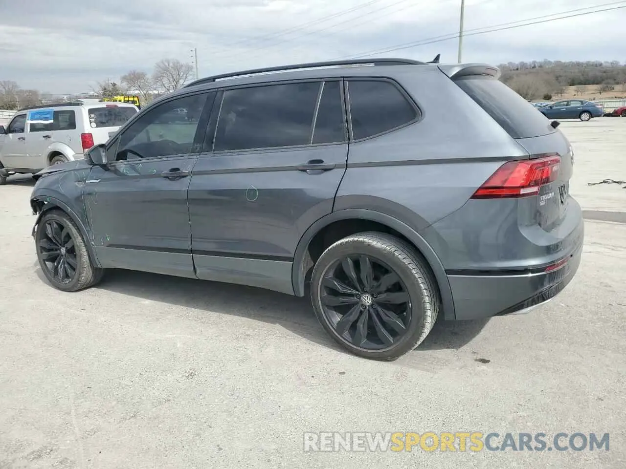 2 Фотография поврежденного автомобиля 3VV3B7AX3MM116051 VOLKSWAGEN TIGUAN 2021