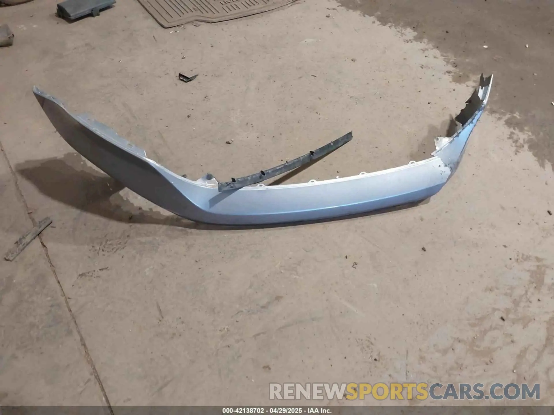 12 Photograph of a damaged car 3VV3B7AX3MM118463 VOLKSWAGEN TIGUAN 2021