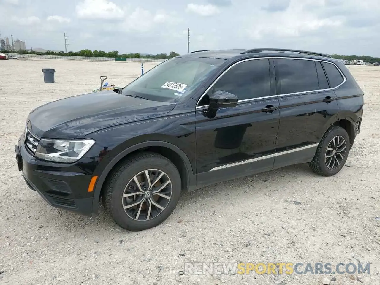 1 Фотография поврежденного автомобиля 3VV3B7AX4MM075946 VOLKSWAGEN TIGUAN 2021