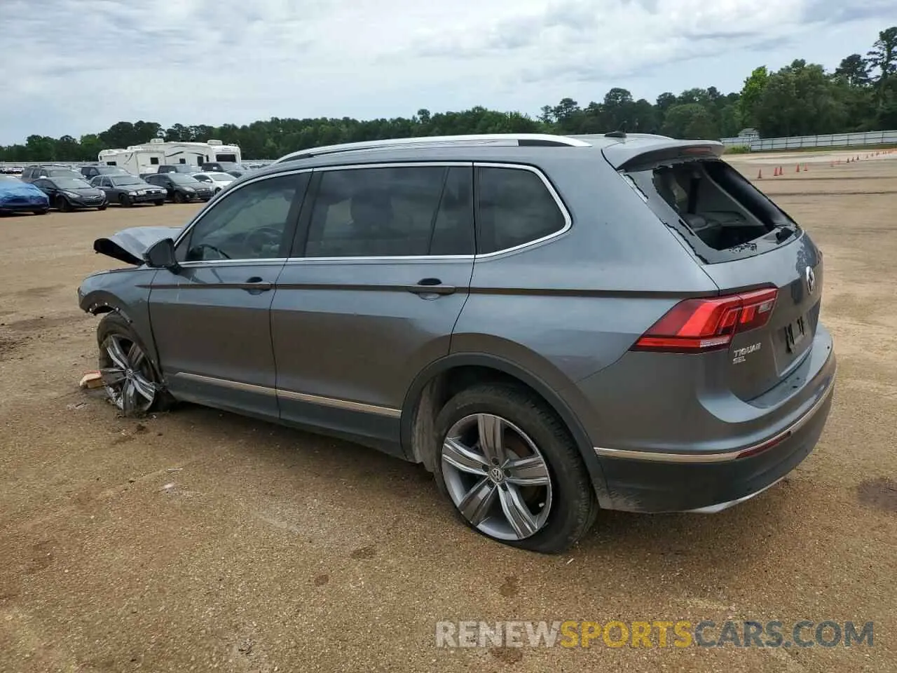 2 Photograph of a damaged car 3VV3B7AX4MM087210 VOLKSWAGEN TIGUAN 2021