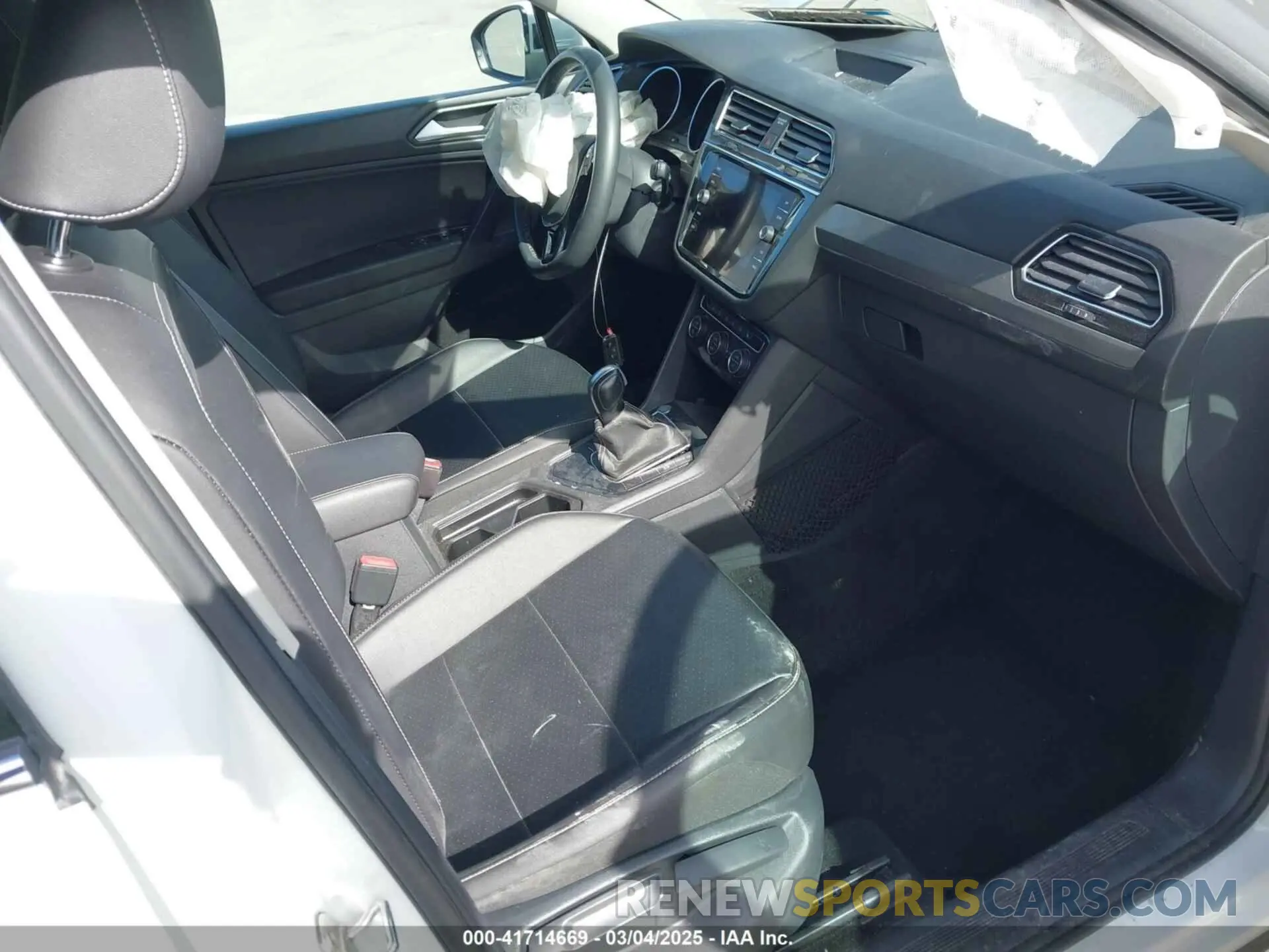 5 Фотография поврежденного автомобиля 3VV3B7AX5MM033611 VOLKSWAGEN TIGUAN 2021