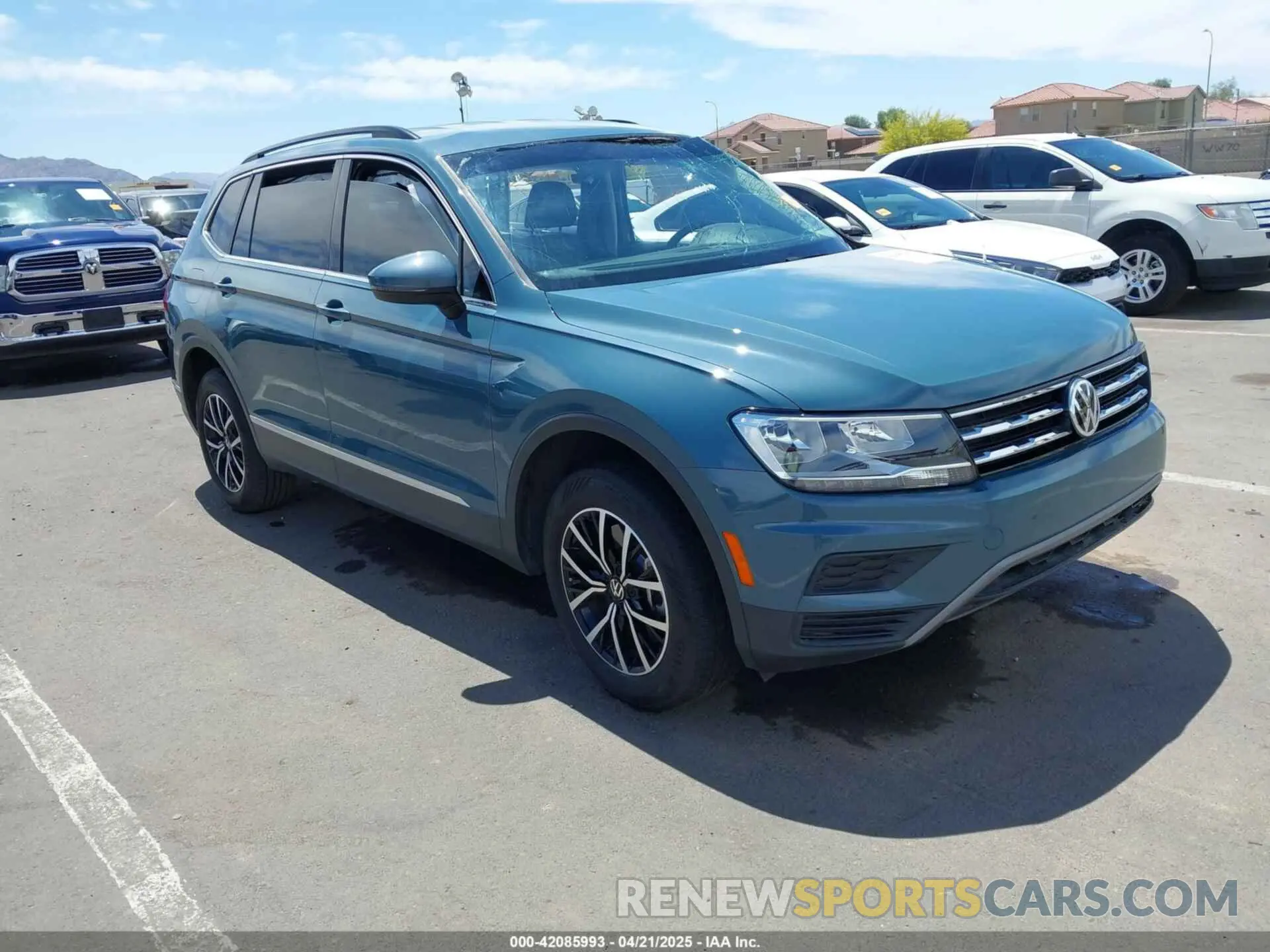 1 Photograph of a damaged car 3VV3B7AX5MM146829 VOLKSWAGEN TIGUAN 2021