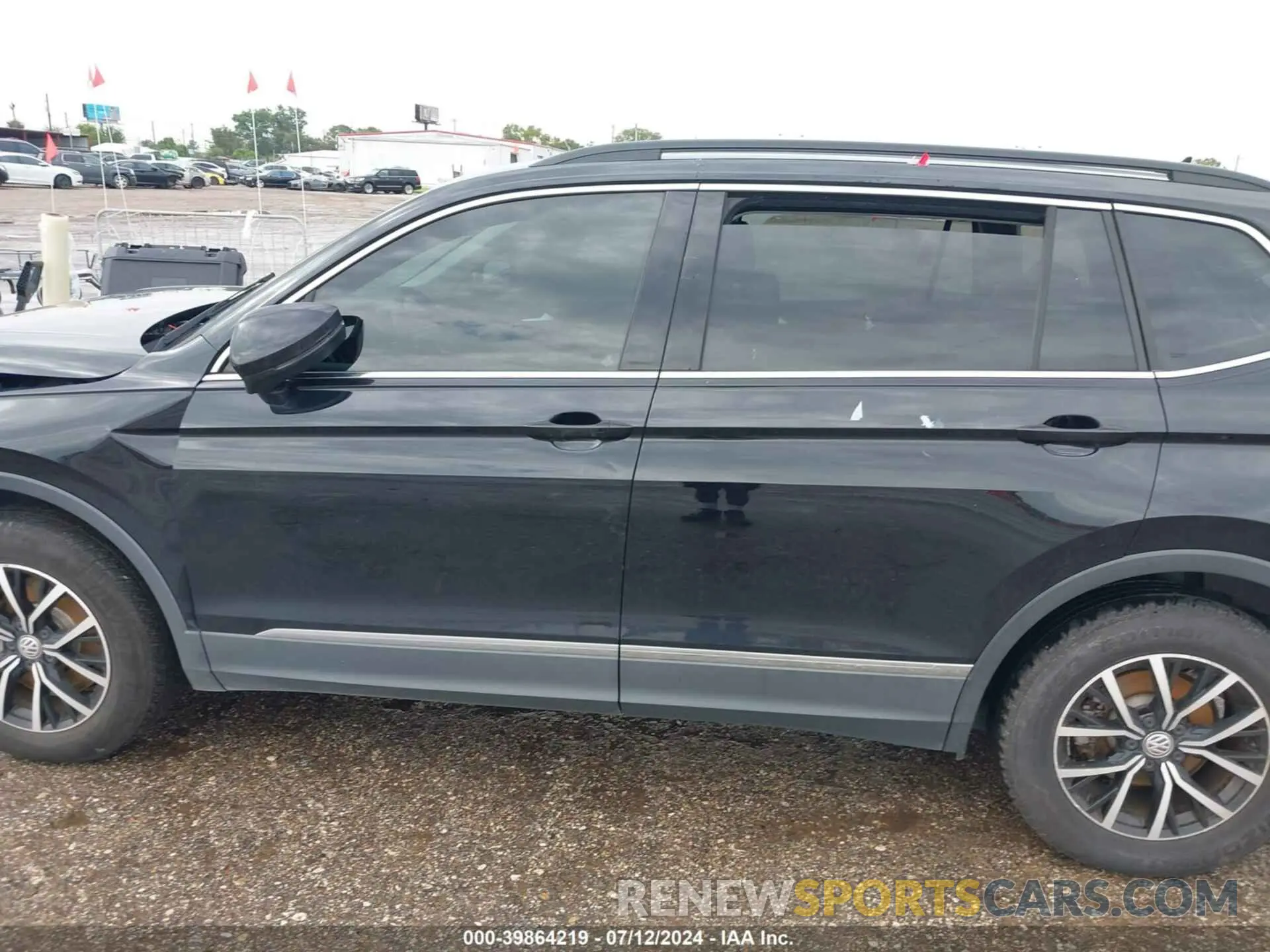 14 Фотография поврежденного автомобиля 3VV3B7AX7MM004286 VOLKSWAGEN TIGUAN 2021