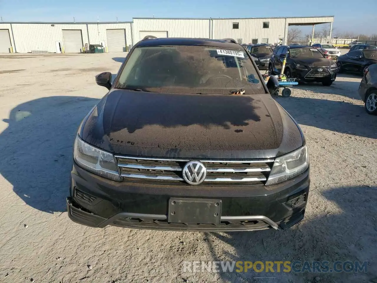 5 Photograph of a damaged car 3VV3B7AX8MM130611 VOLKSWAGEN TIGUAN 2021