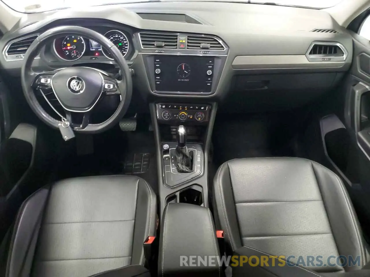 8 Photograph of a damaged car 3VV3B7AX9MM078843 VOLKSWAGEN TIGUAN 2021