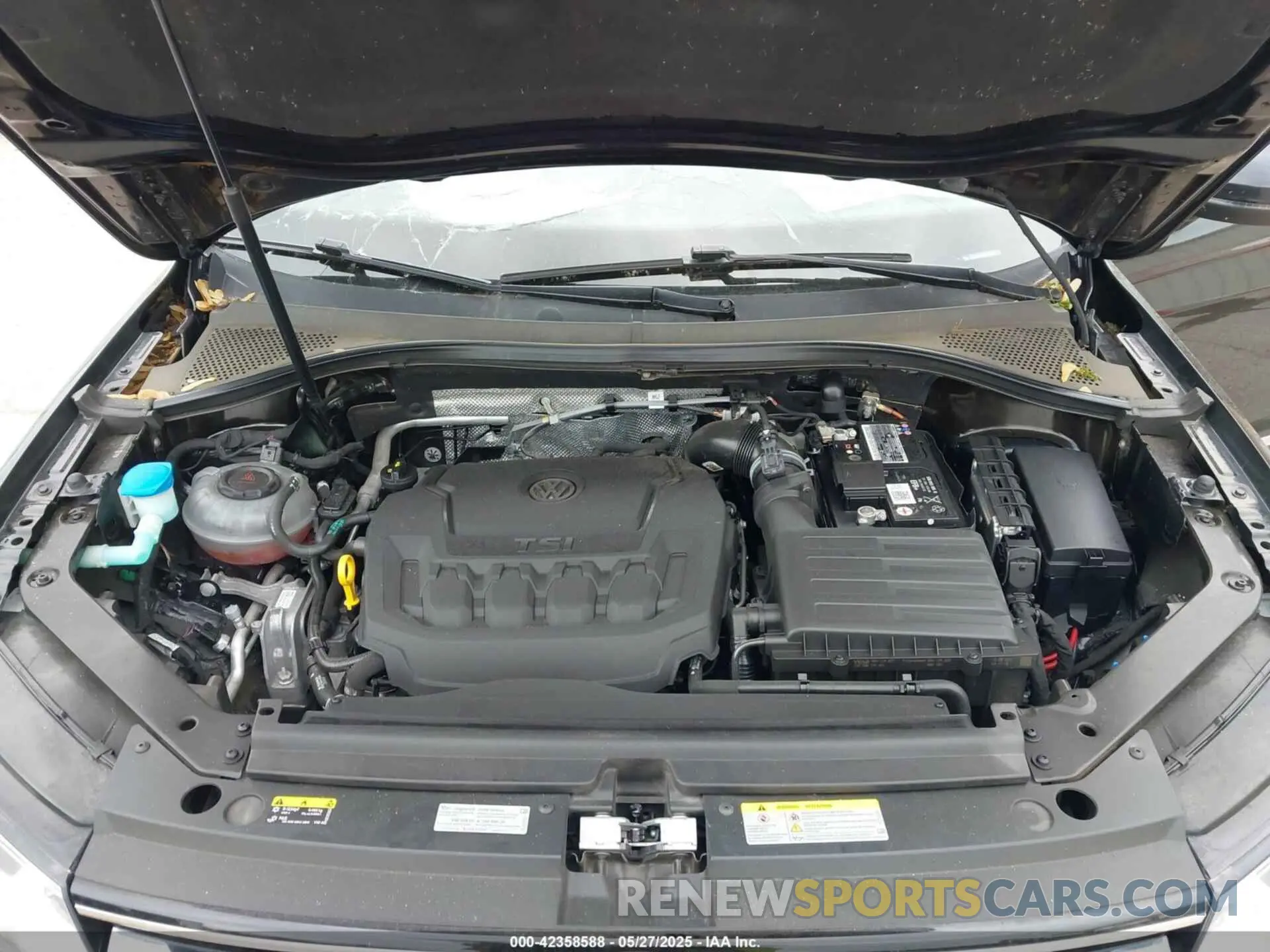 10 Photograph of a damaged car 3VV3B7AXXMM101773 VOLKSWAGEN TIGUAN 2021