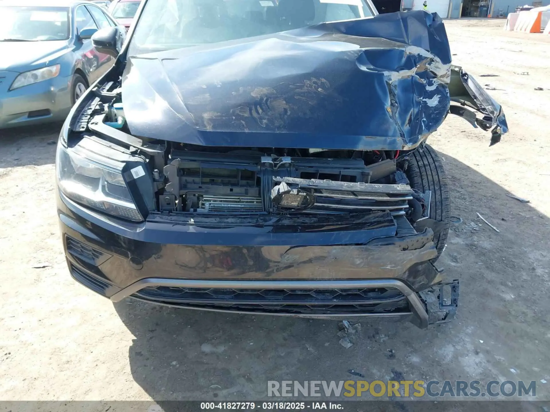 6 Photograph of a damaged car 3VV3B7AXXMM113924 VOLKSWAGEN TIGUAN 2021
