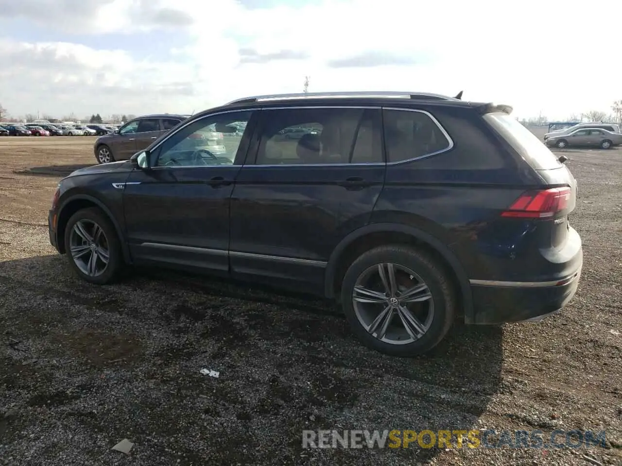 4 Photograph of a damaged car 3VV4B7AX4MM135390 VOLKSWAGEN TIGUAN 2021