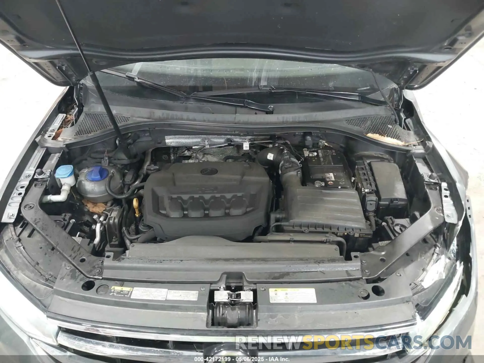 10 Фотография поврежденного автомобиля 3VV0B7AX2NM042934 VOLKSWAGEN TIGUAN 2022