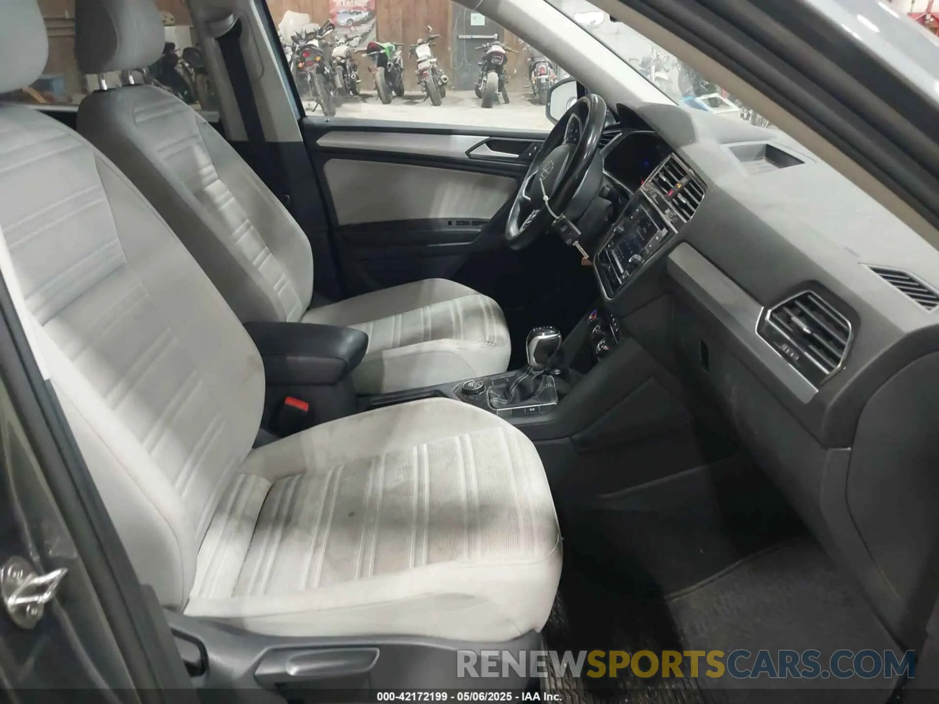 5 Фотография поврежденного автомобиля 3VV0B7AX2NM042934 VOLKSWAGEN TIGUAN 2022