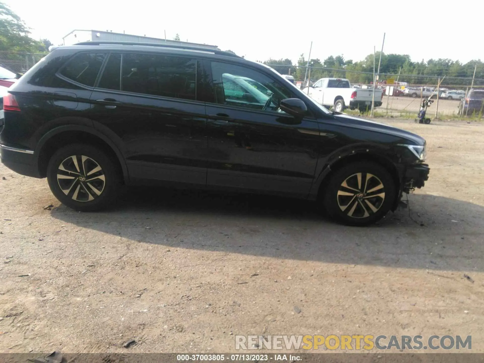 14 Фотография поврежденного автомобиля 3VV0B7AX7NM108555 VOLKSWAGEN TIGUAN 2022