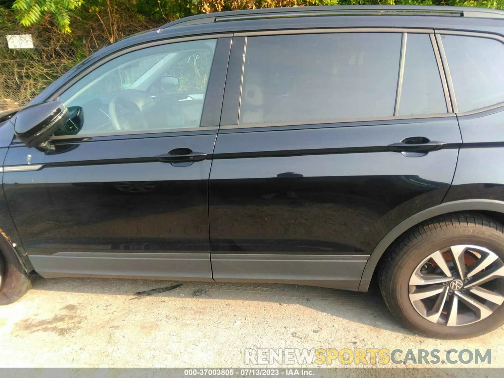 15 Фотография поврежденного автомобиля 3VV0B7AX7NM108555 VOLKSWAGEN TIGUAN 2022