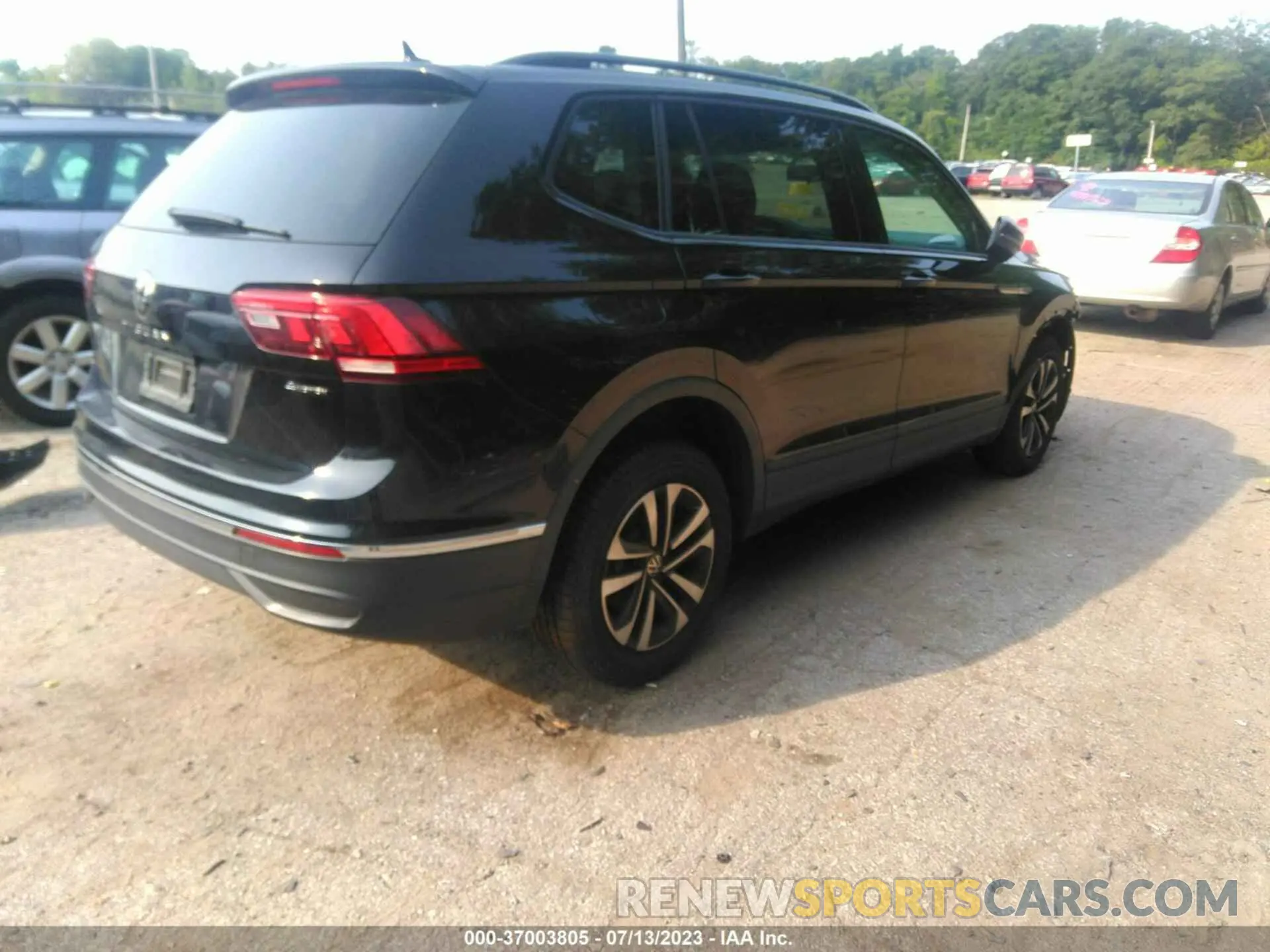 4 Фотография поврежденного автомобиля 3VV0B7AX7NM108555 VOLKSWAGEN TIGUAN 2022