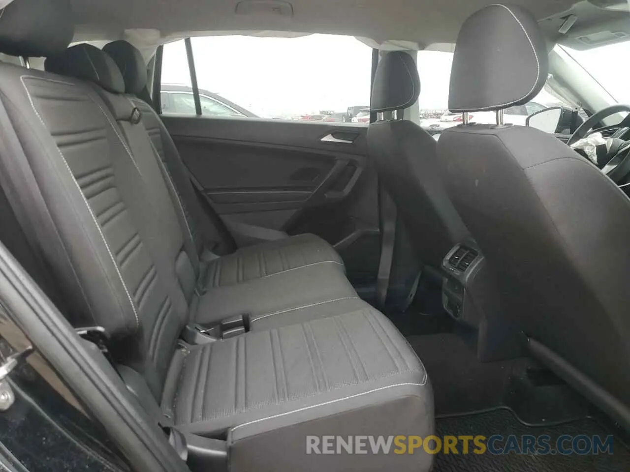 10 Фотография поврежденного автомобиля 3VV0B7AX9NM058029 VOLKSWAGEN TIGUAN 2022