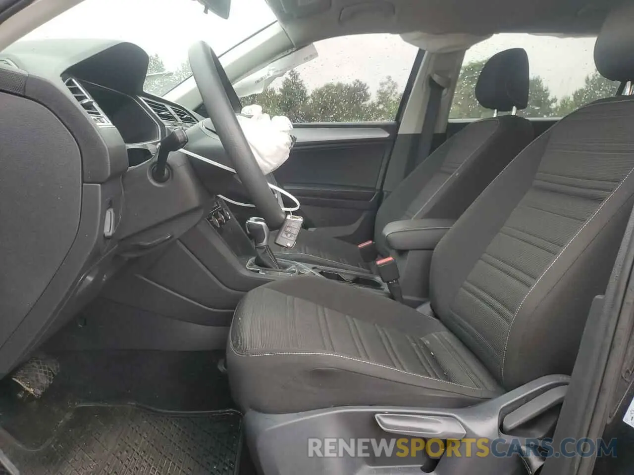 7 Фотография поврежденного автомобиля 3VV0B7AX9NM058029 VOLKSWAGEN TIGUAN 2022