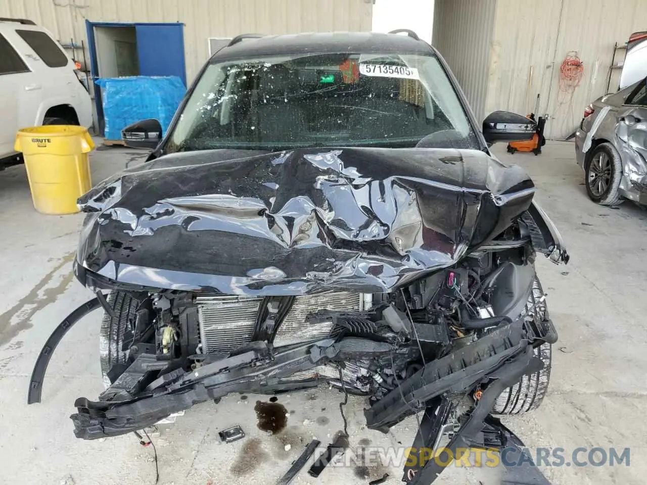 5 Photograph of a damaged car 3VV1B7AX2NM110802 VOLKSWAGEN TIGUAN 2022