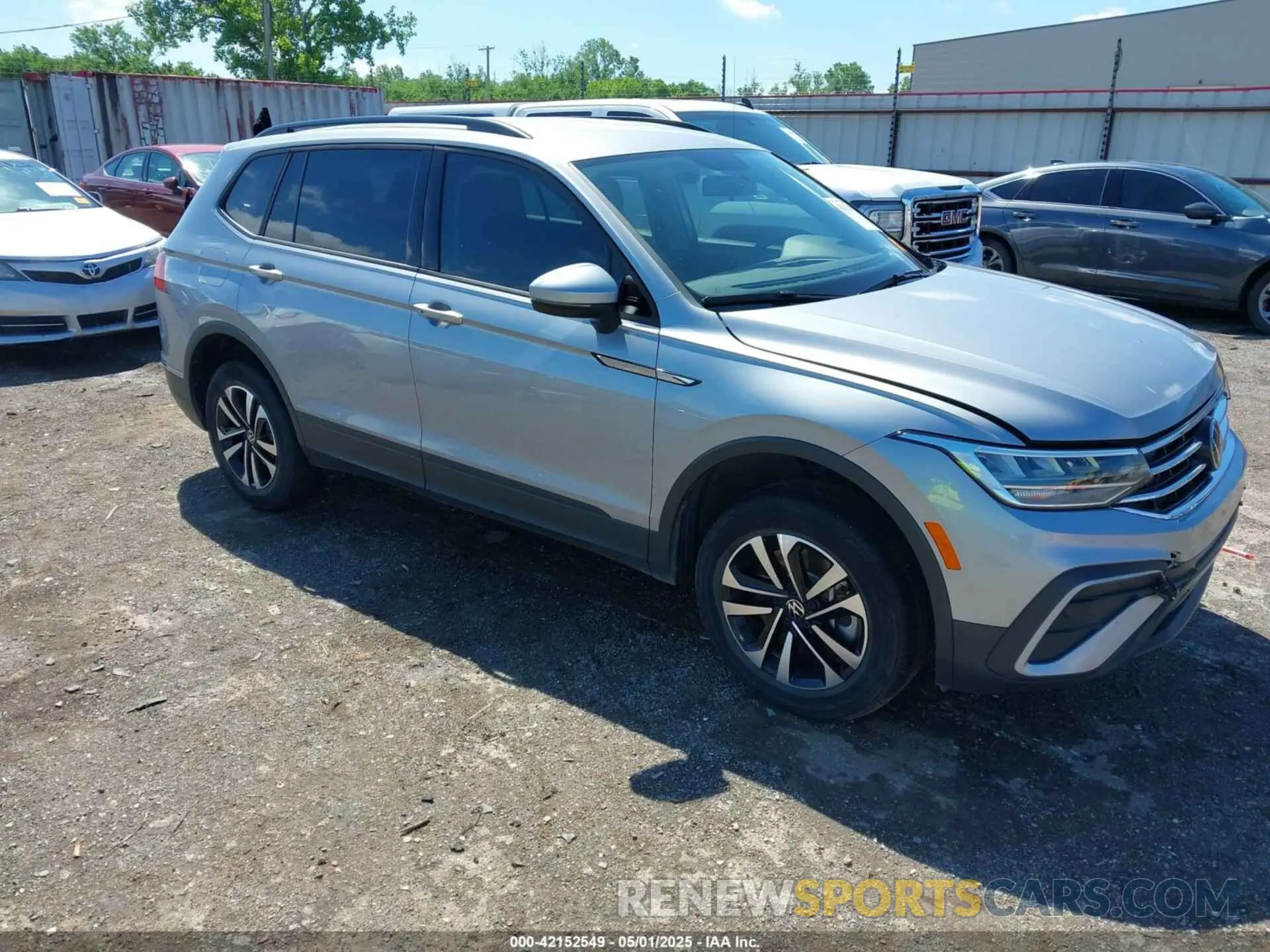 1 Photograph of a damaged car 3VV1B7AX3NM021594 VOLKSWAGEN TIGUAN 2022