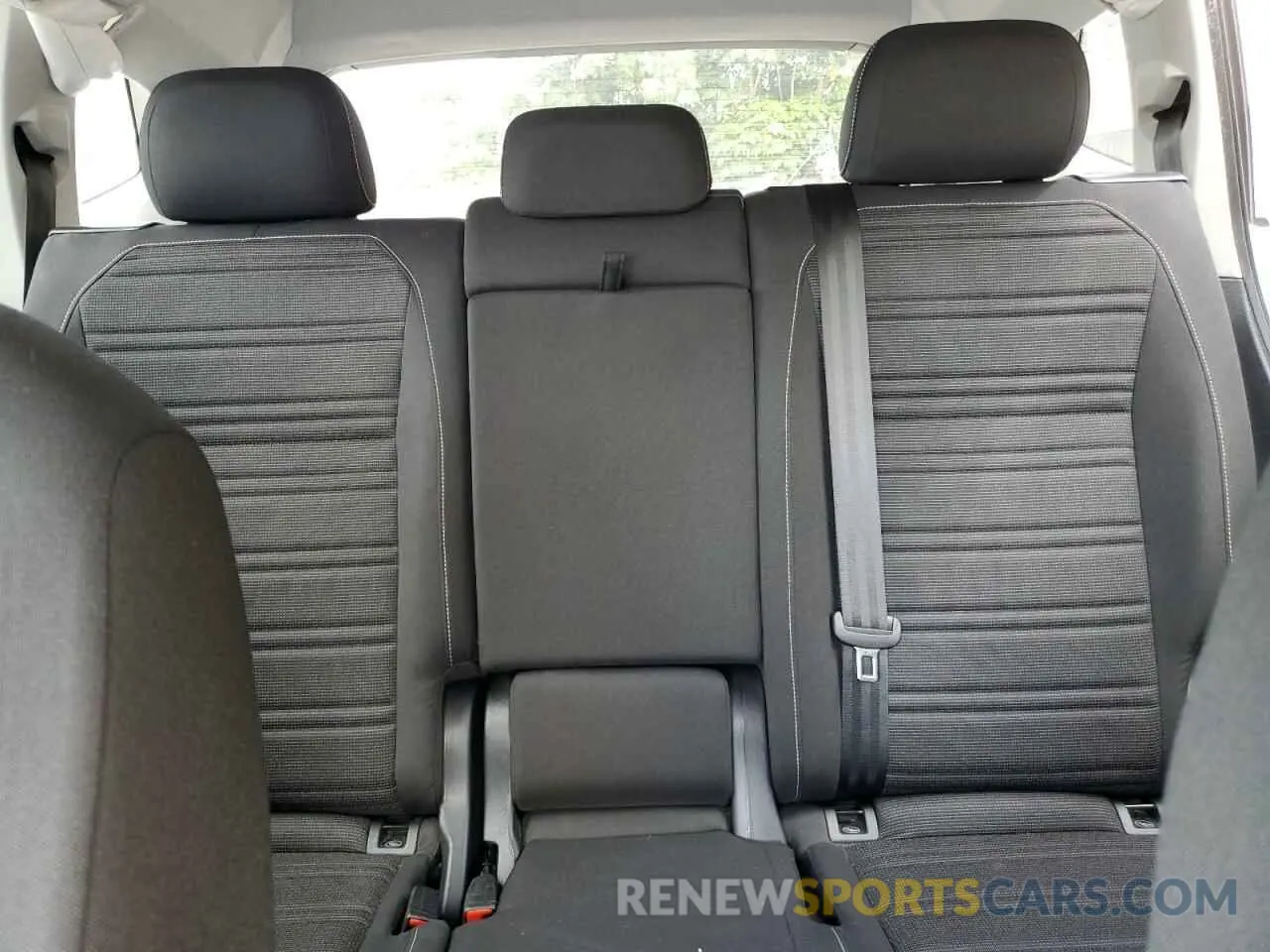 10 Фотография поврежденного автомобиля 3VV1B7AX5NM143020 VOLKSWAGEN TIGUAN 2022