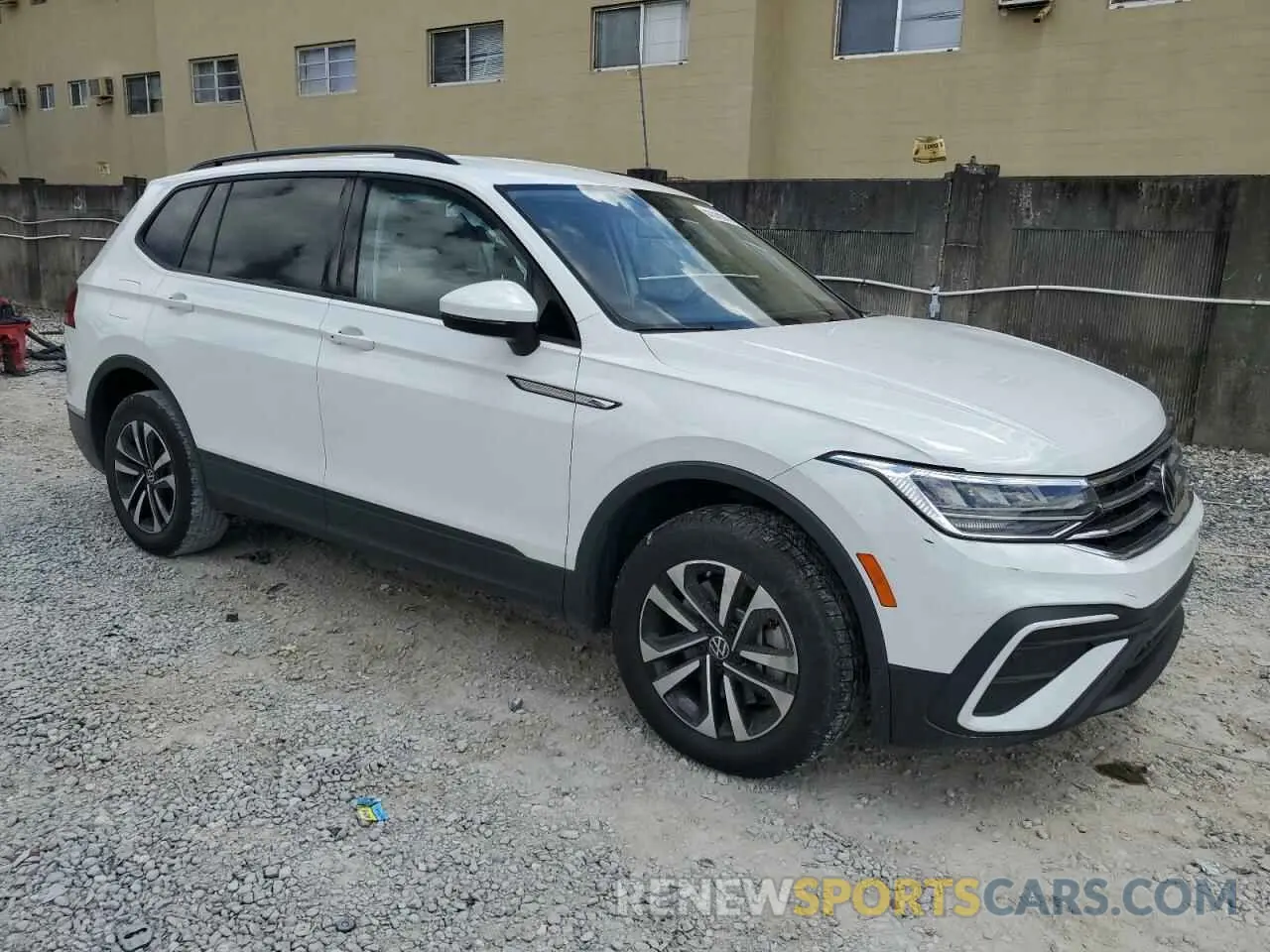 4 Фотография поврежденного автомобиля 3VV1B7AX5NM143020 VOLKSWAGEN TIGUAN 2022