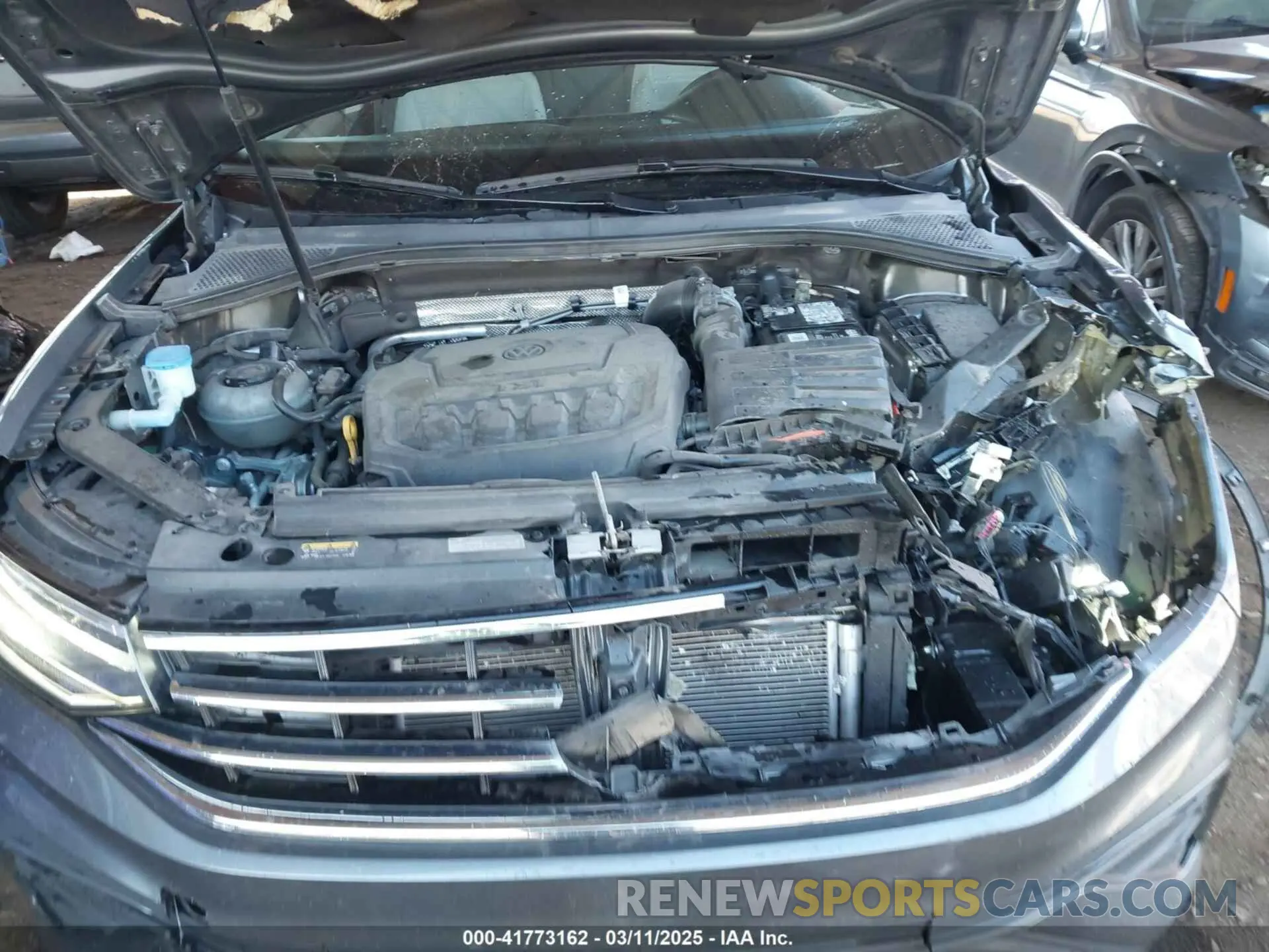 10 Photograph of a damaged car 3VV1B7AX8NM146414 VOLKSWAGEN TIGUAN 2022