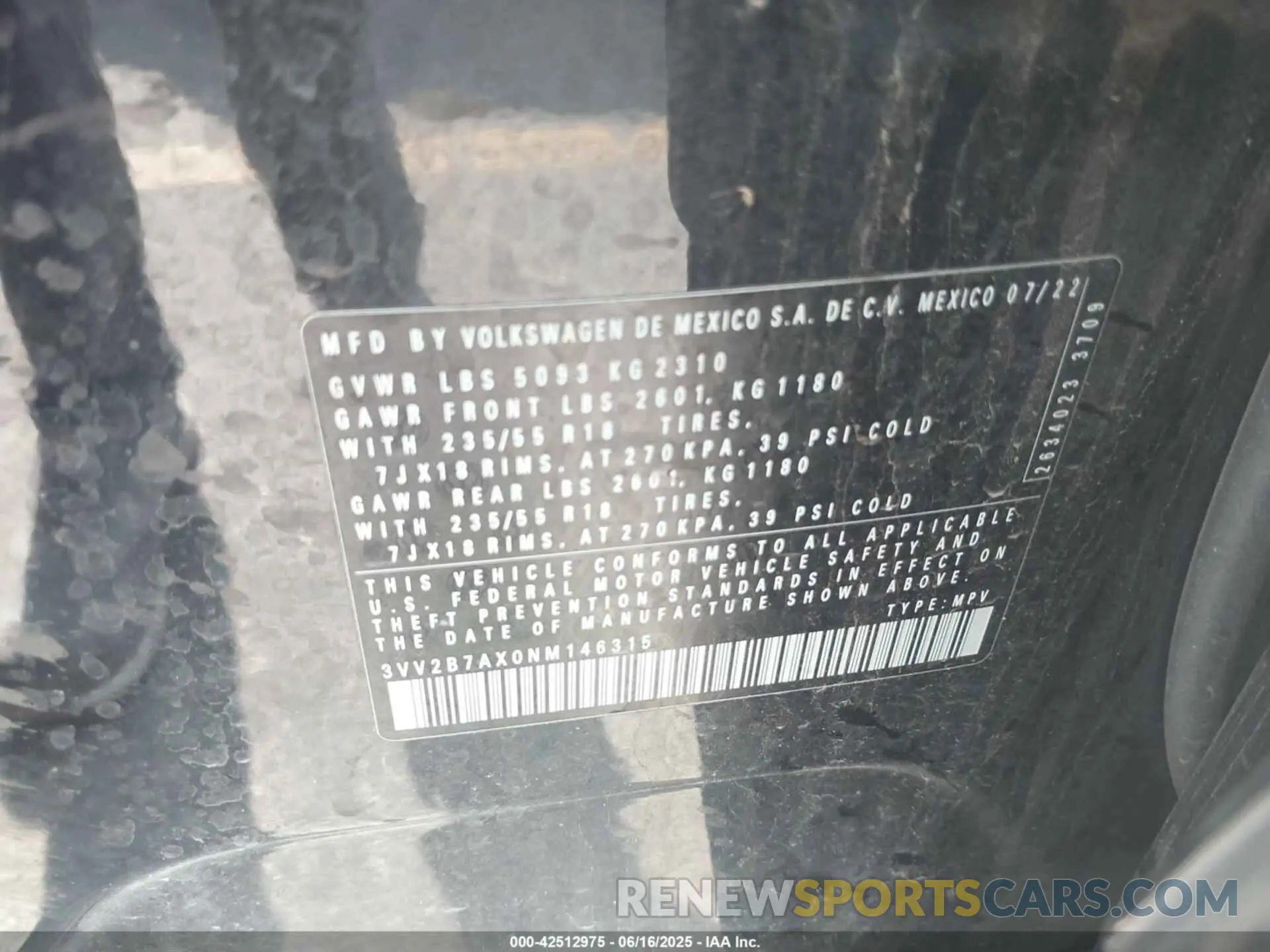 9 Photograph of a damaged car 3VV2B7AX0NM146315 VOLKSWAGEN TIGUAN 2022