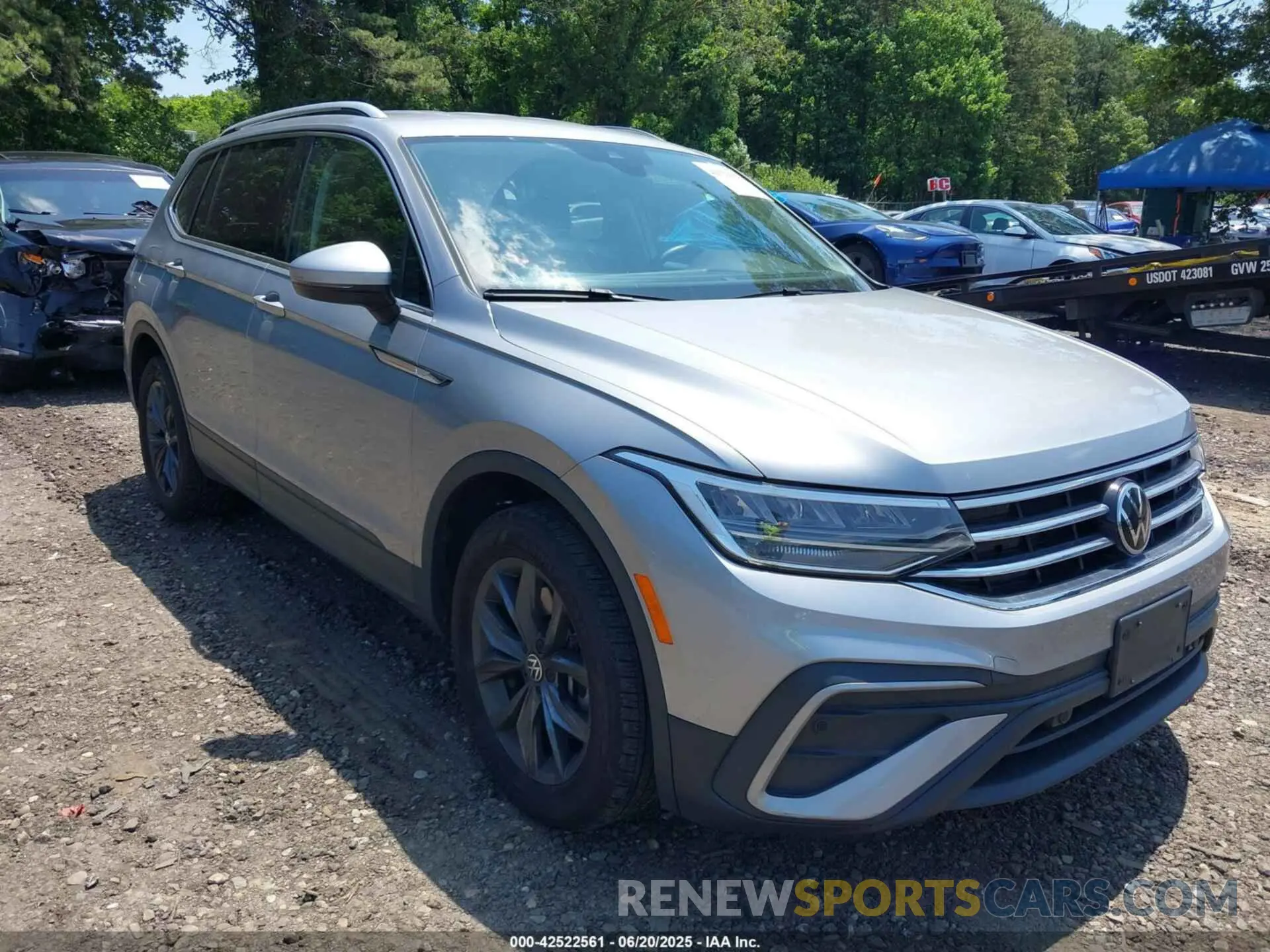 1 Photograph of a damaged car 3VV2B7AX2NM074369 VOLKSWAGEN TIGUAN 2022