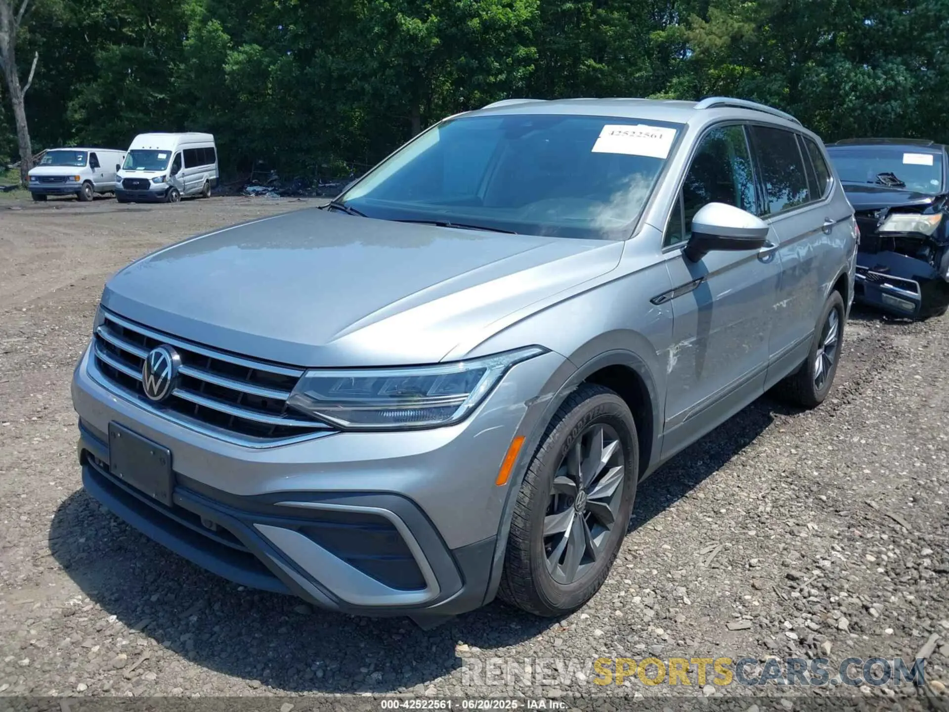 6 Photograph of a damaged car 3VV2B7AX2NM074369 VOLKSWAGEN TIGUAN 2022