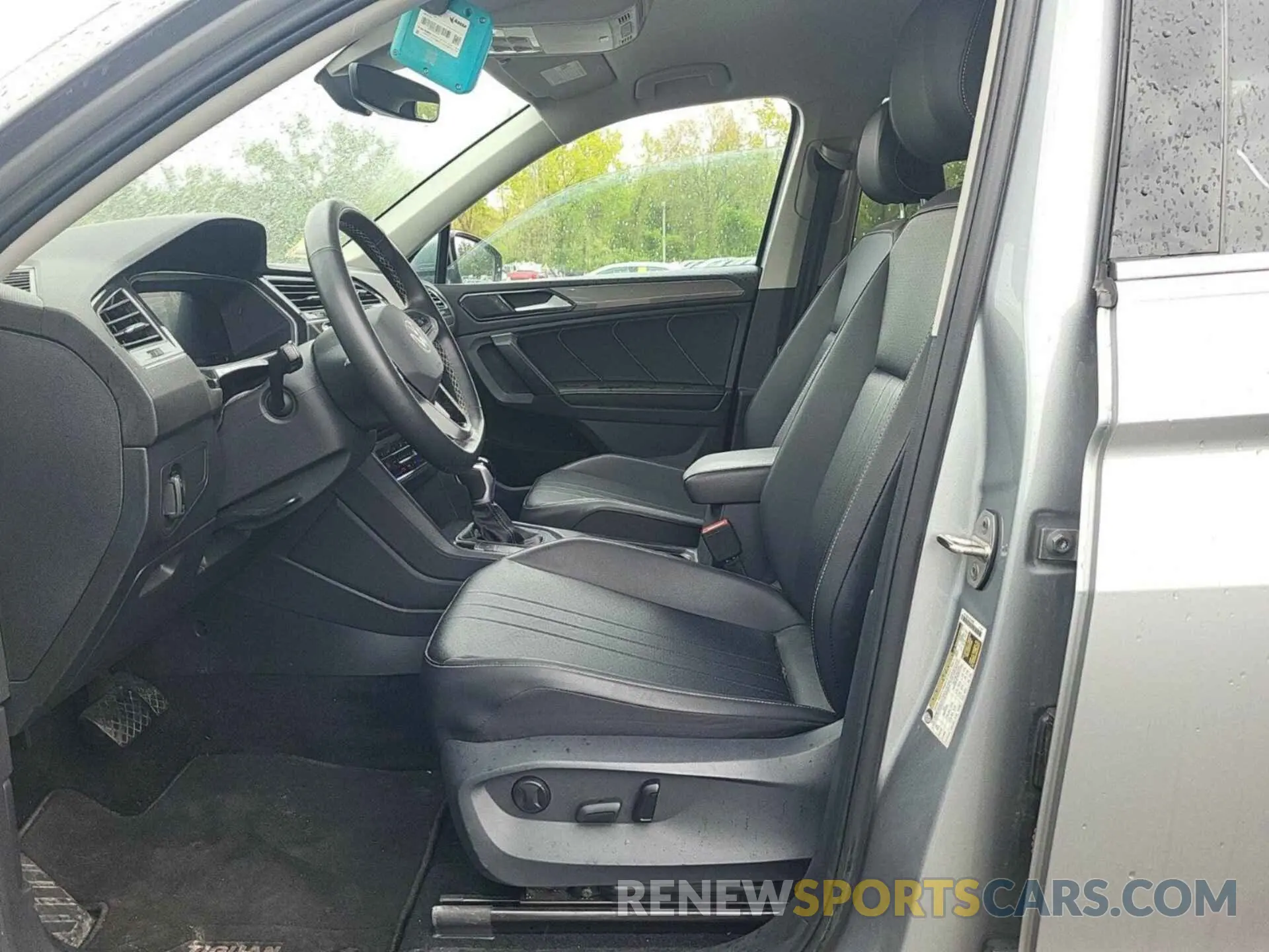 2 Фотография поврежденного автомобиля 3VV2B7AX5NM082093 VOLKSWAGEN TIGUAN 2022