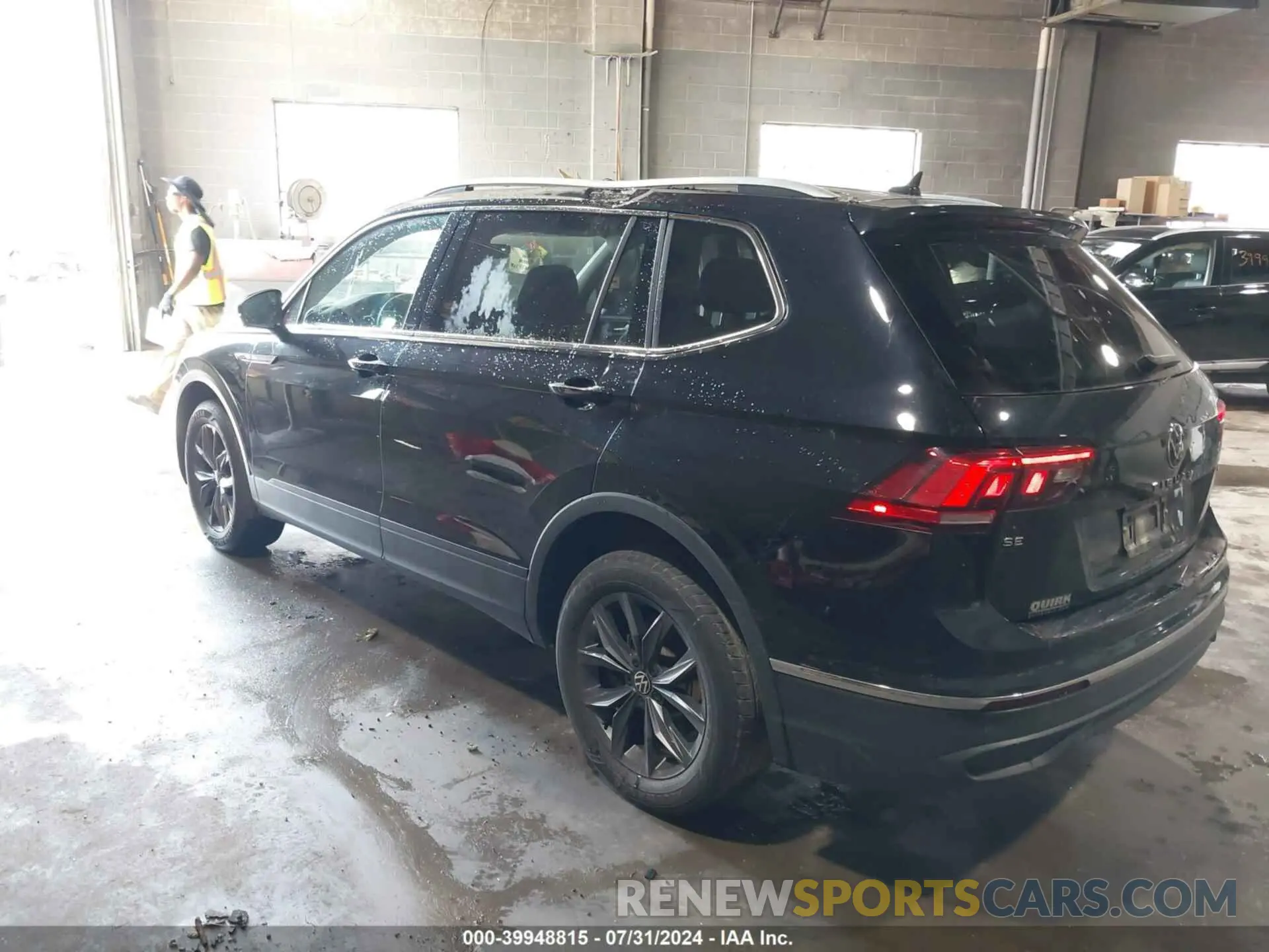 3 Фотография поврежденного автомобиля 3VV2B7AX6NM073743 VOLKSWAGEN TIGUAN 2022