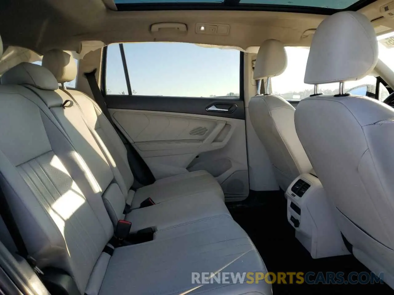11 Фотография поврежденного автомобиля 3VV2B7AX7NM032814 VOLKSWAGEN TIGUAN 2022