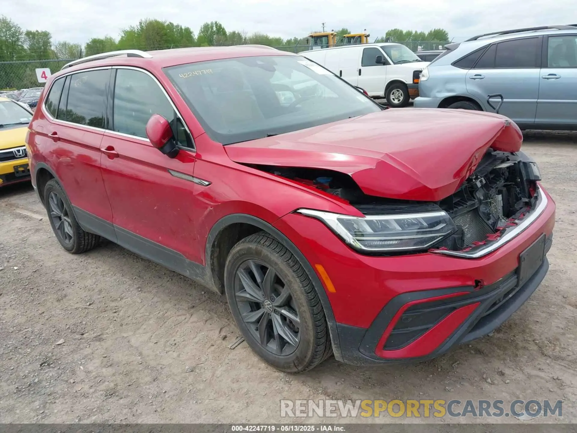 1 Фотография поврежденного автомобиля 3VV2B7AX9NM129948 VOLKSWAGEN TIGUAN 2022