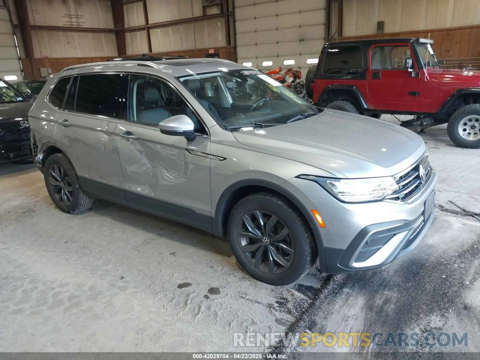 1 Фотография поврежденного автомобиля 3VV2B7AX9NM148970 VOLKSWAGEN TIGUAN 2022