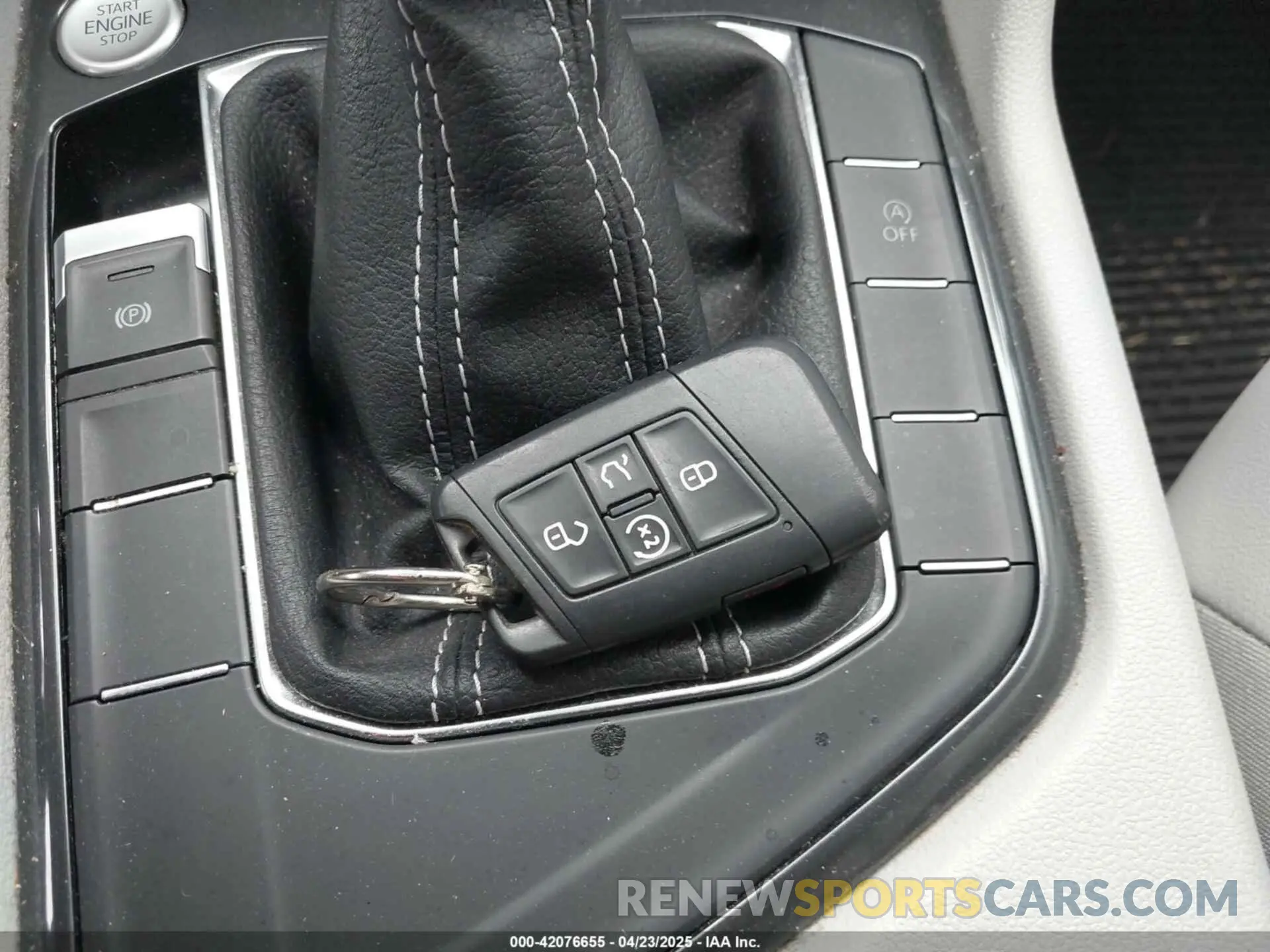 11 Photograph of a damaged car 3VV3B7AX0NM018659 VOLKSWAGEN TIGUAN 2022