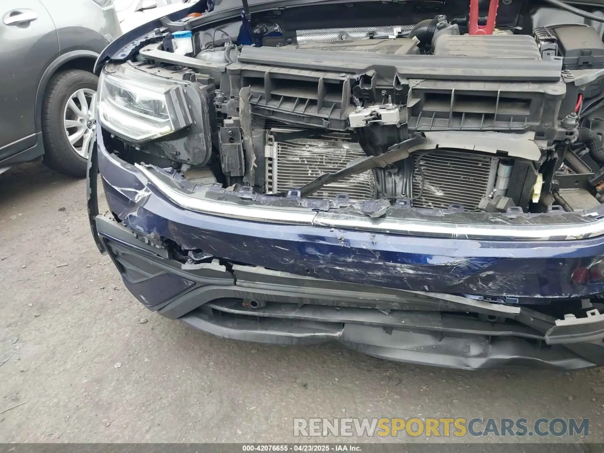 19 Photograph of a damaged car 3VV3B7AX0NM018659 VOLKSWAGEN TIGUAN 2022