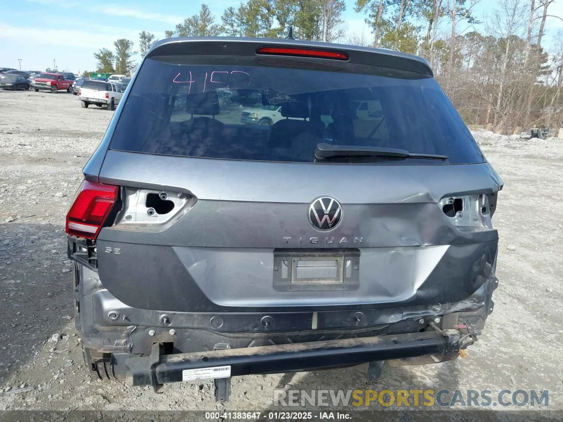 16 Photograph of a damaged car 3VV3B7AX1NM126028 VOLKSWAGEN TIGUAN 2022