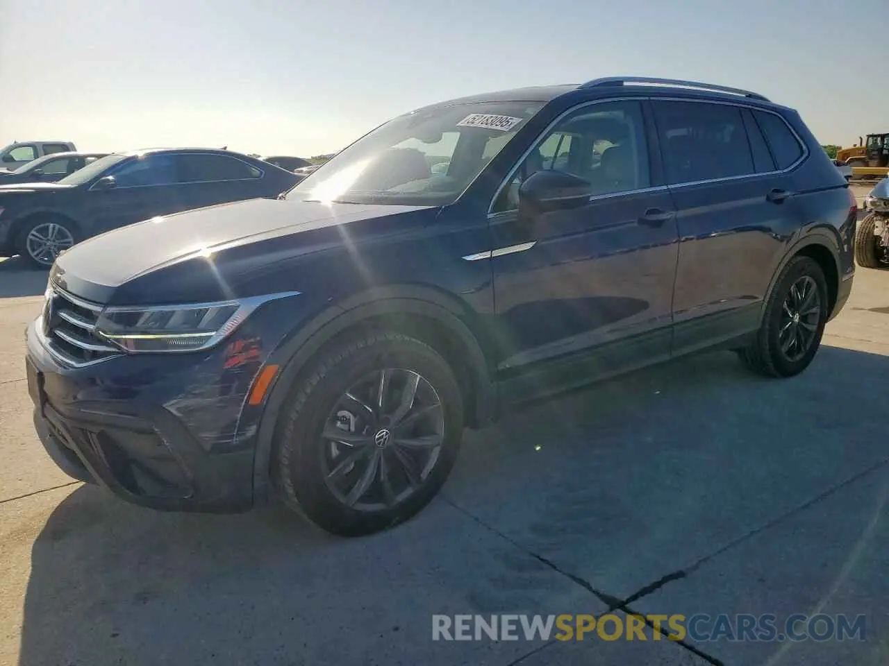1 Фотография поврежденного автомобиля 3VV3B7AX2NM024334 VOLKSWAGEN TIGUAN 2022