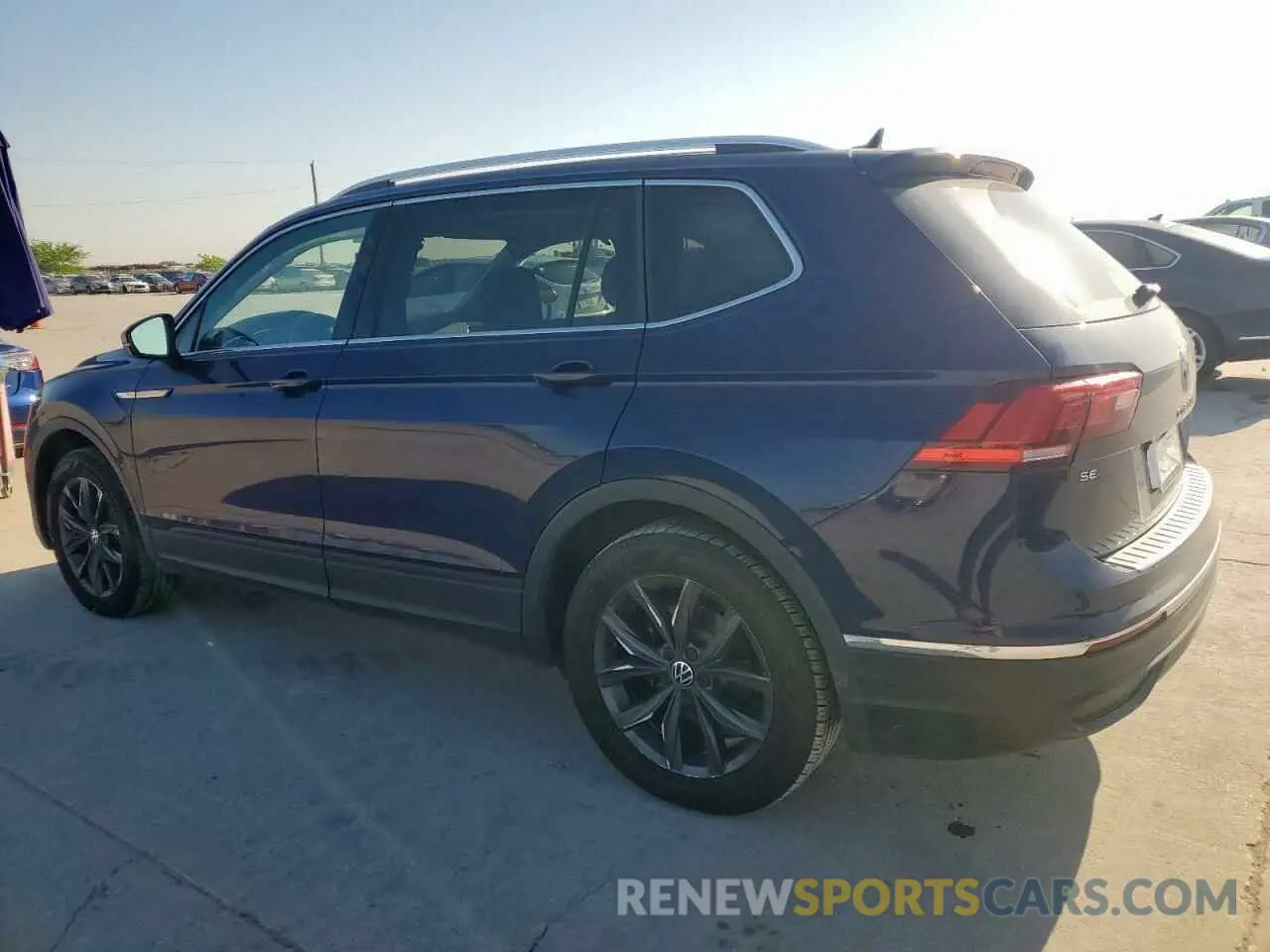 2 Фотография поврежденного автомобиля 3VV3B7AX2NM024334 VOLKSWAGEN TIGUAN 2022