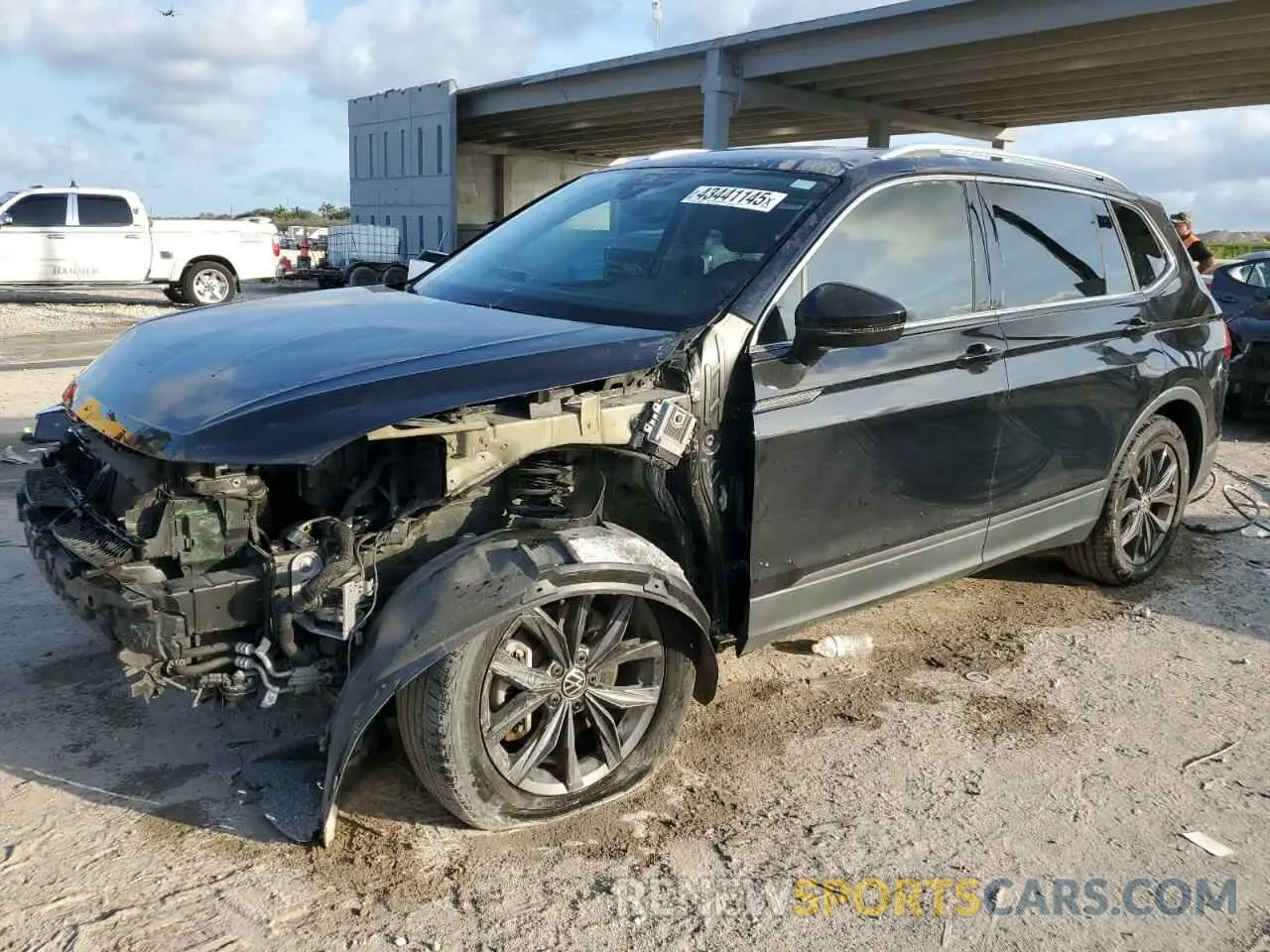 1 Photograph of a damaged car 3VV3B7AX2NM026049 VOLKSWAGEN TIGUAN 2022